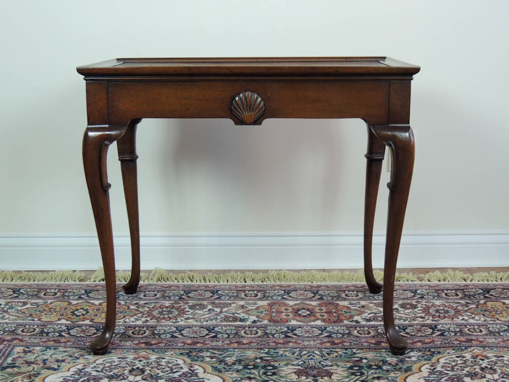 Queen Anne Style Tea Table EBTH