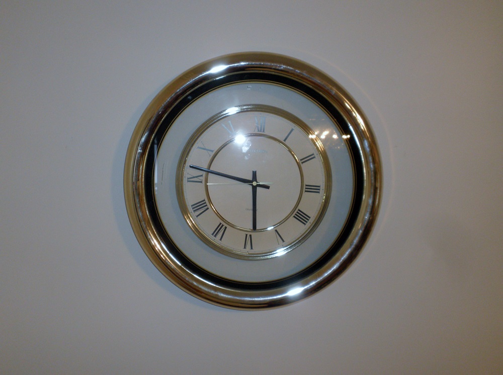 Verichron Railway Quartz Wall Clock EBTH
