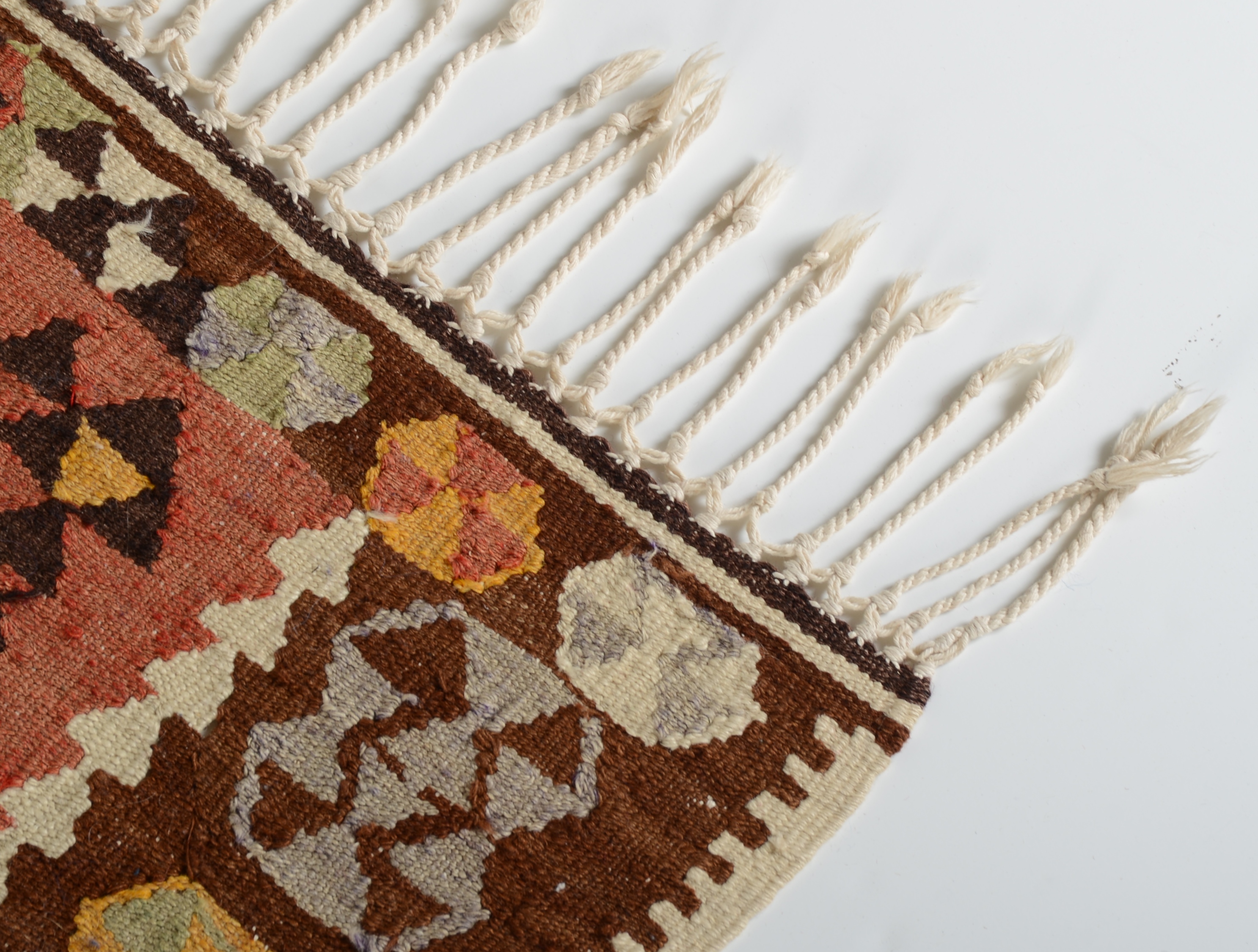 Handwoven Esme Kilim Rug EBTH