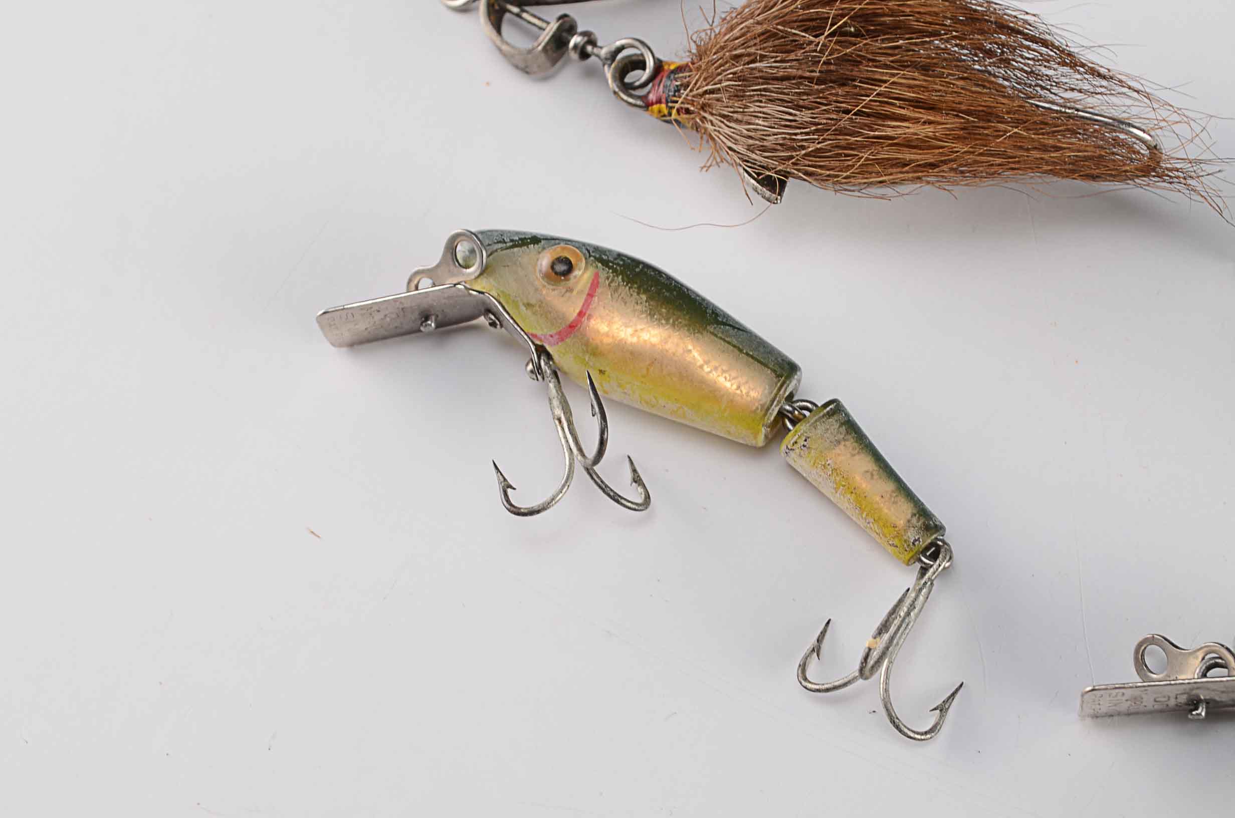 Six Vintage Fishing Lures EBTH
