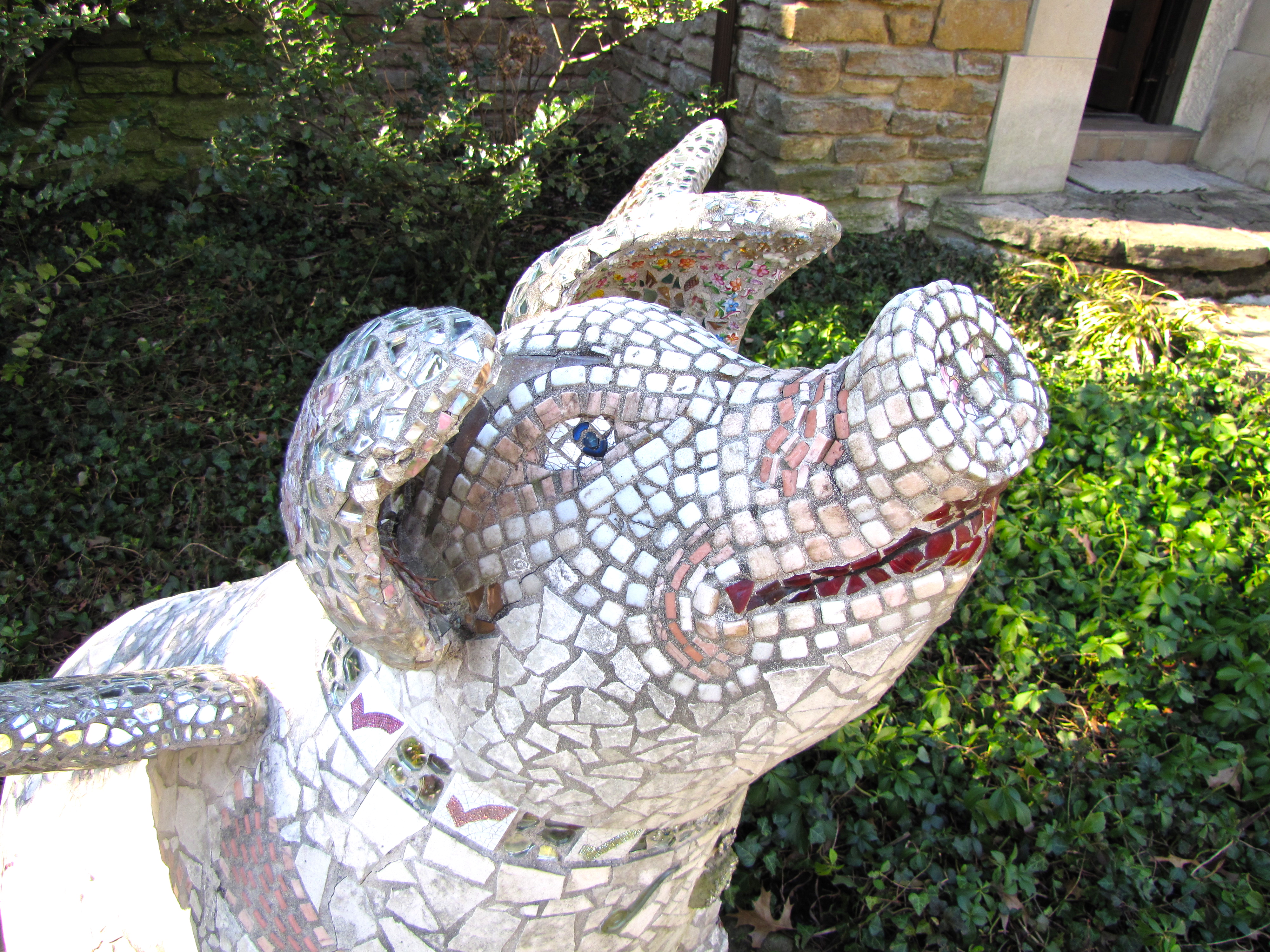 Cincinnati’s 2000 Big Pig Gig Featured "Pig Of Possibilities” Statue EBTH
