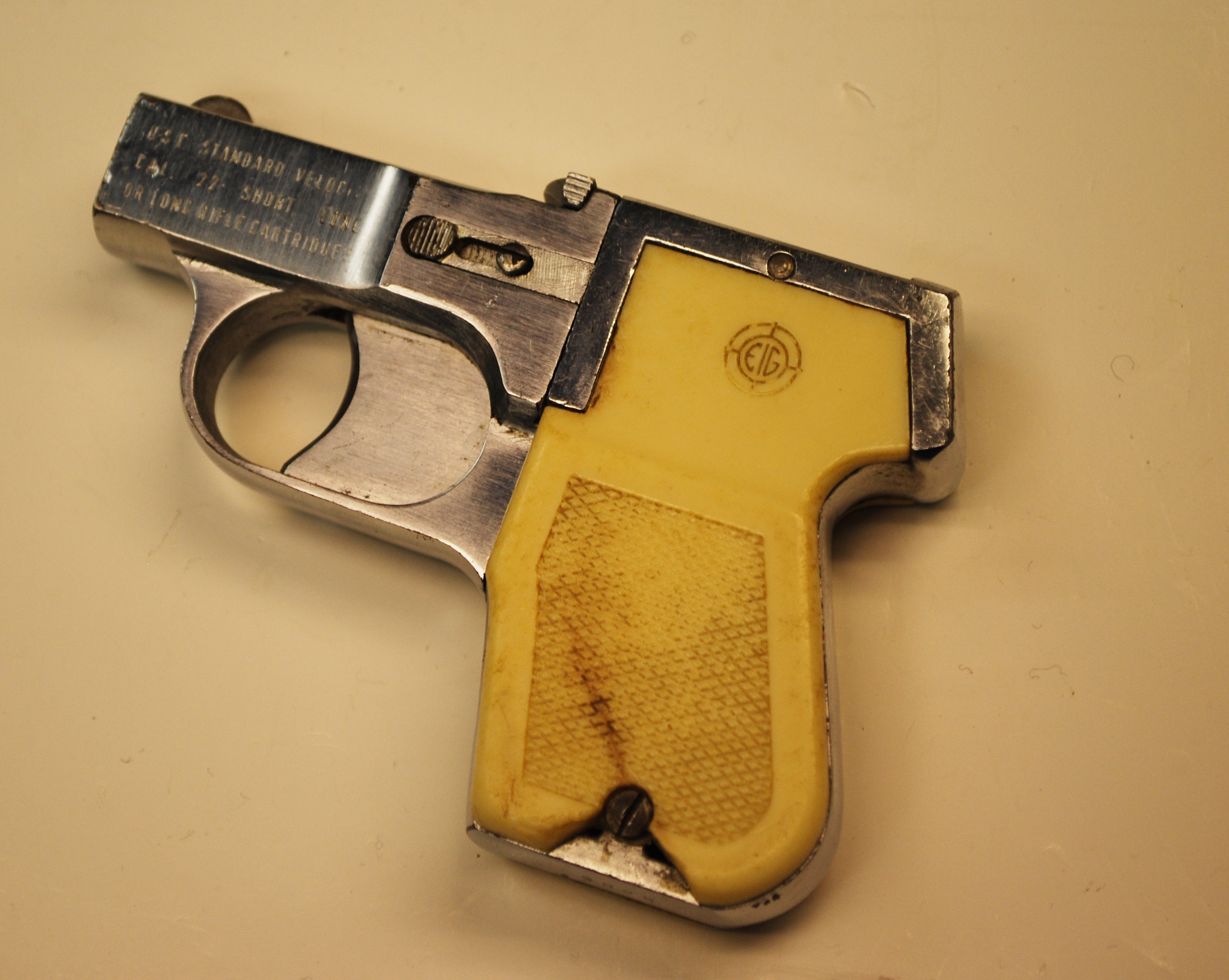 EIG Four Shot Derringer "Pepperbox" Pistol EBTH