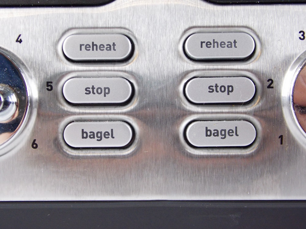 A TFal Avante Four Slice Stainless Steel Toaster EBTH