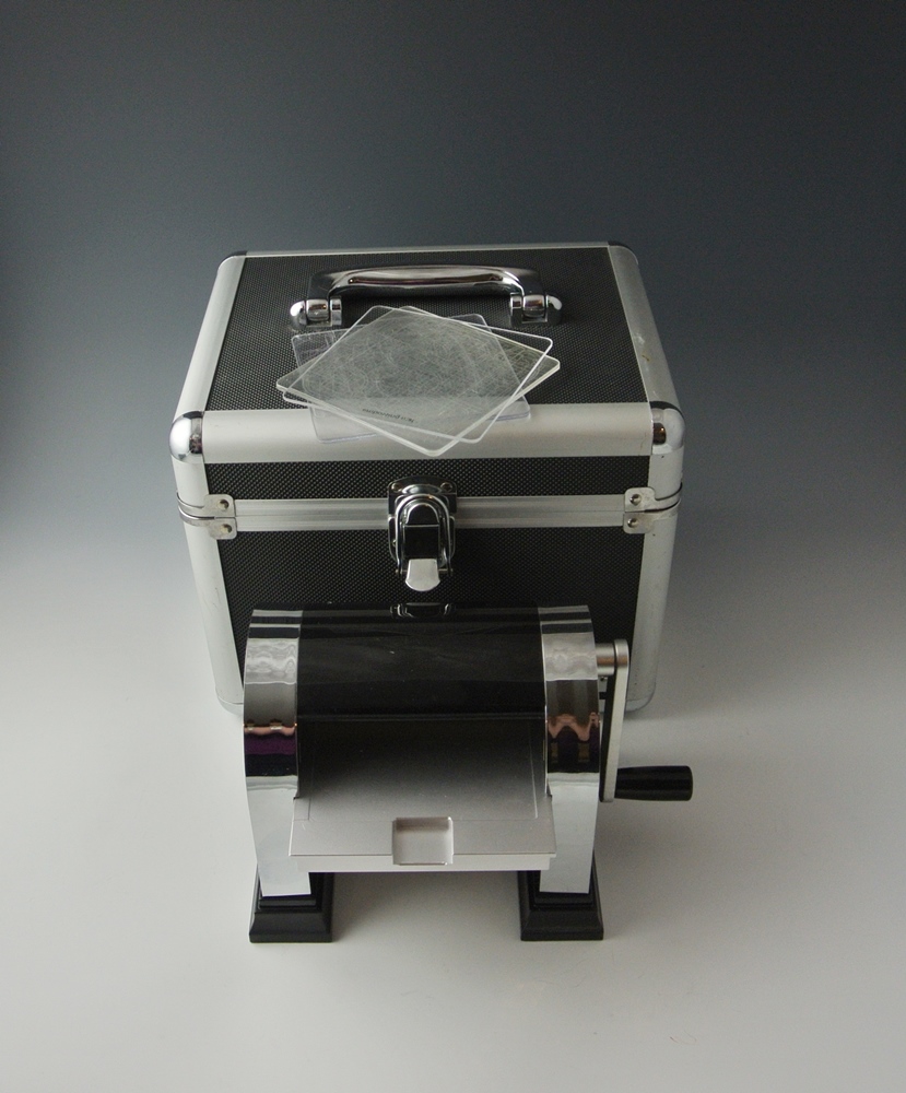 QuicKutz Revolution Tabletop DieCutting Tool EBTH