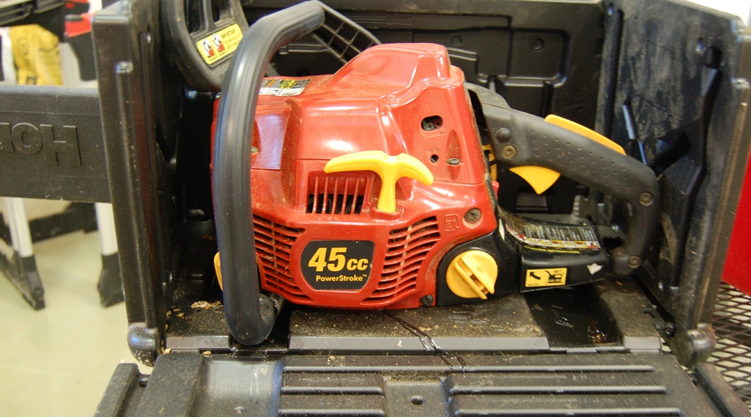 Homelite Powerstroke 45cc Timberman Chainsaw and Case EBTH