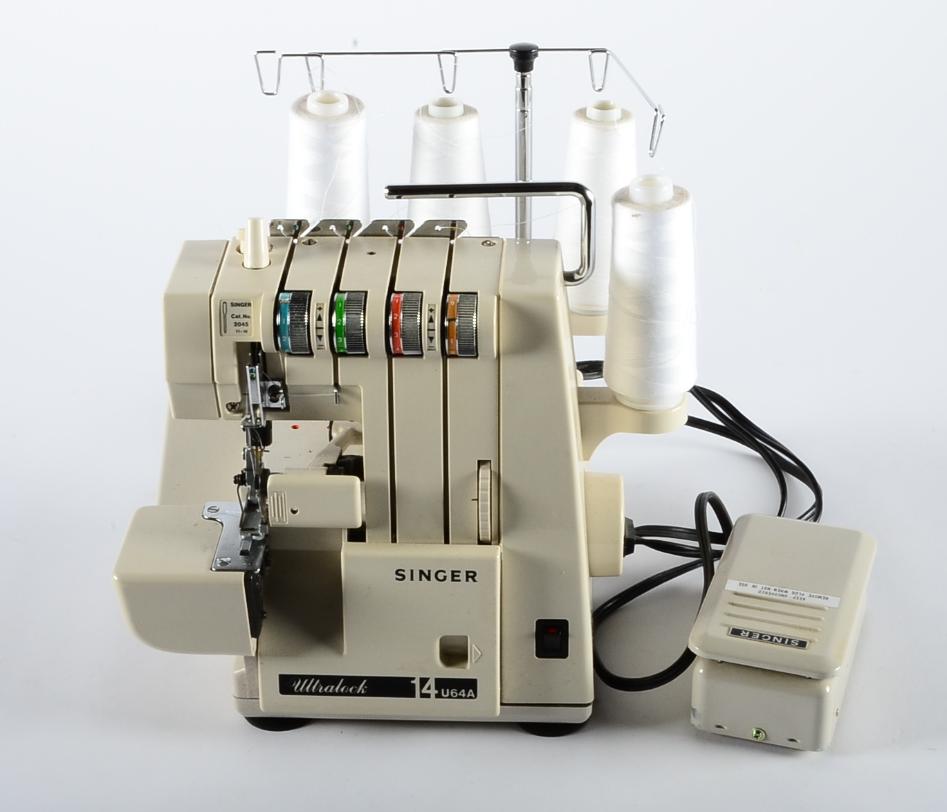 Singer Ultralock 14U64A Serger EBTH