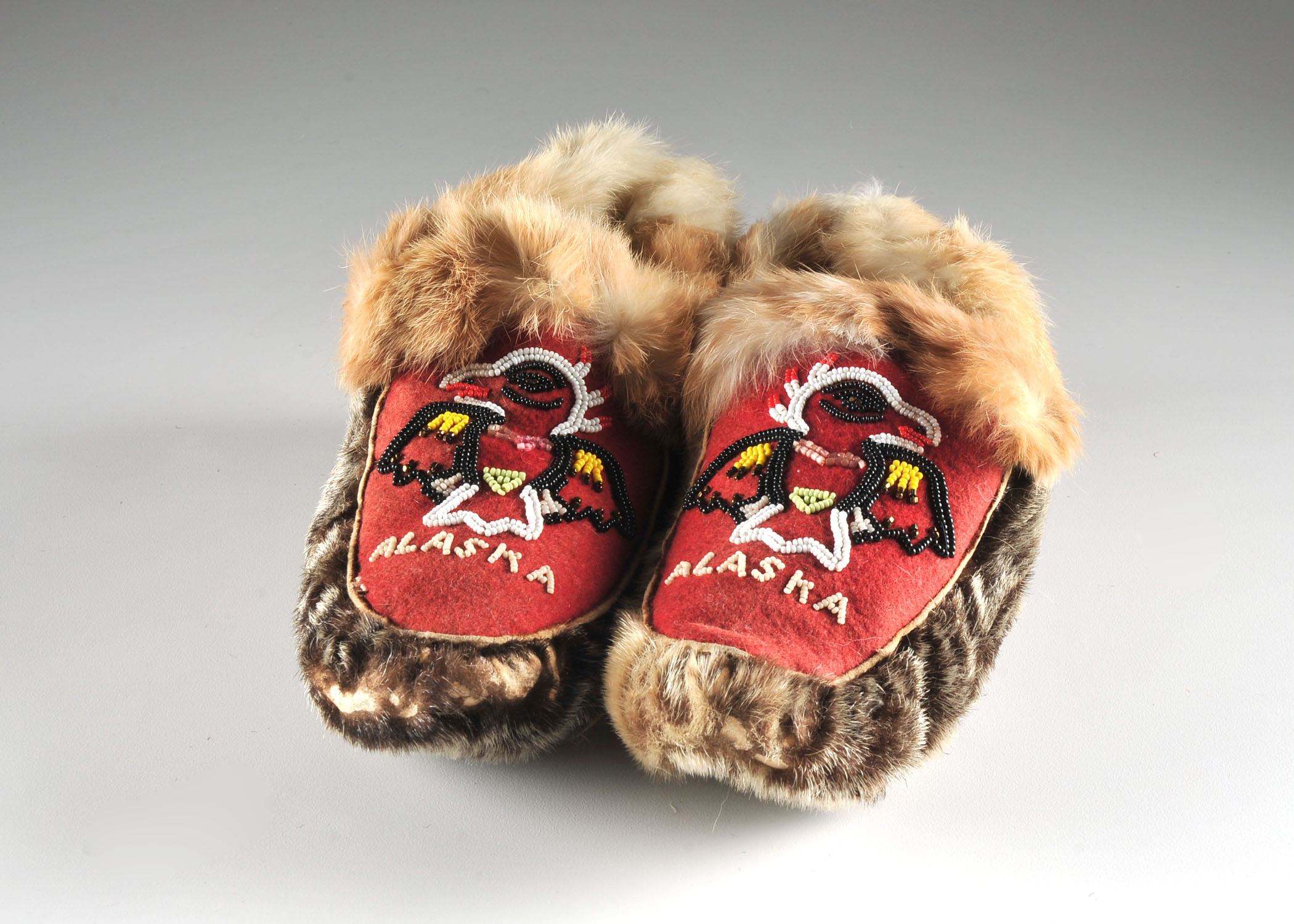 inuit moccasins
