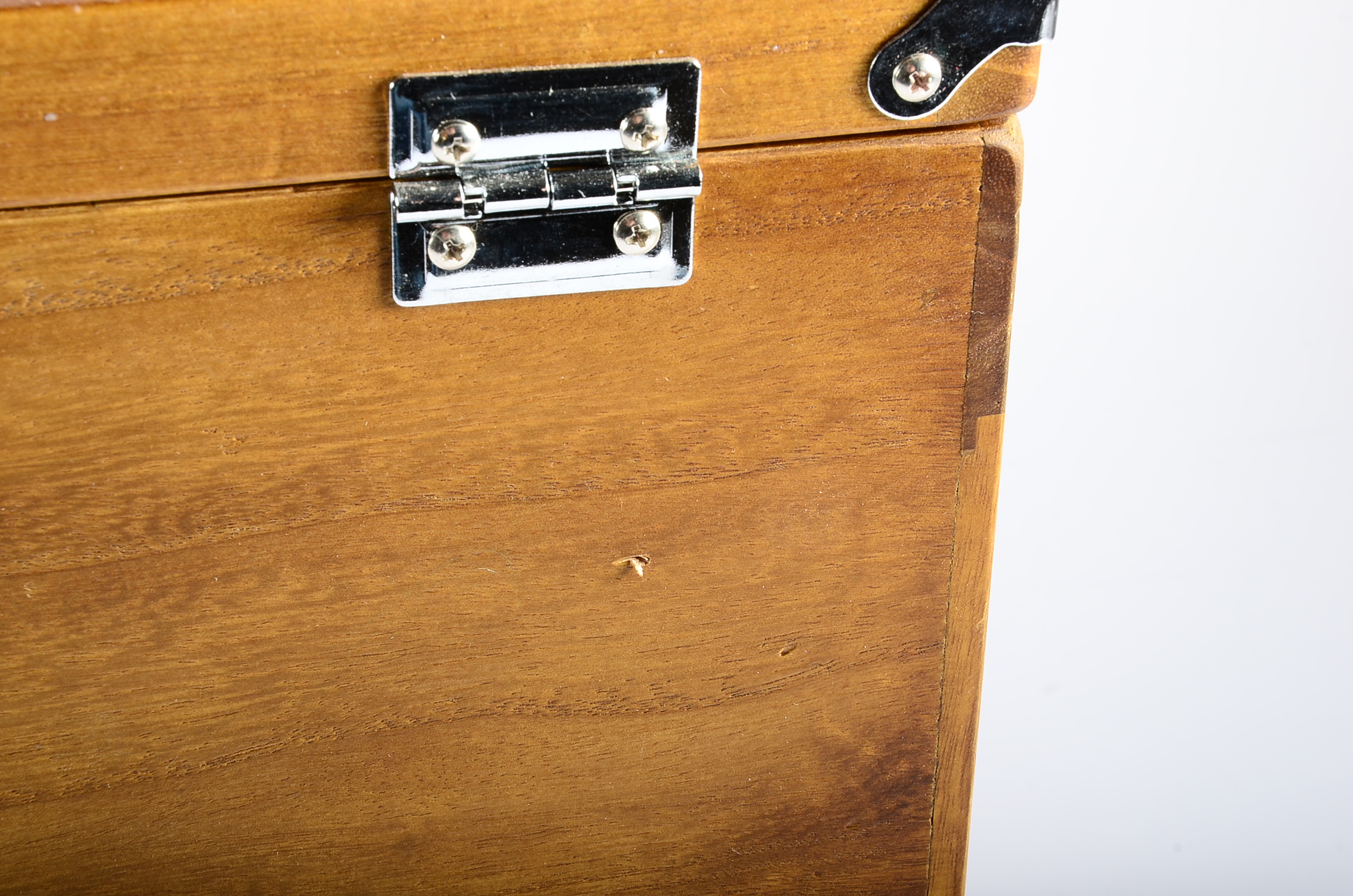 Windsor Design EightDrawer Wooden Tool Chest EBTH