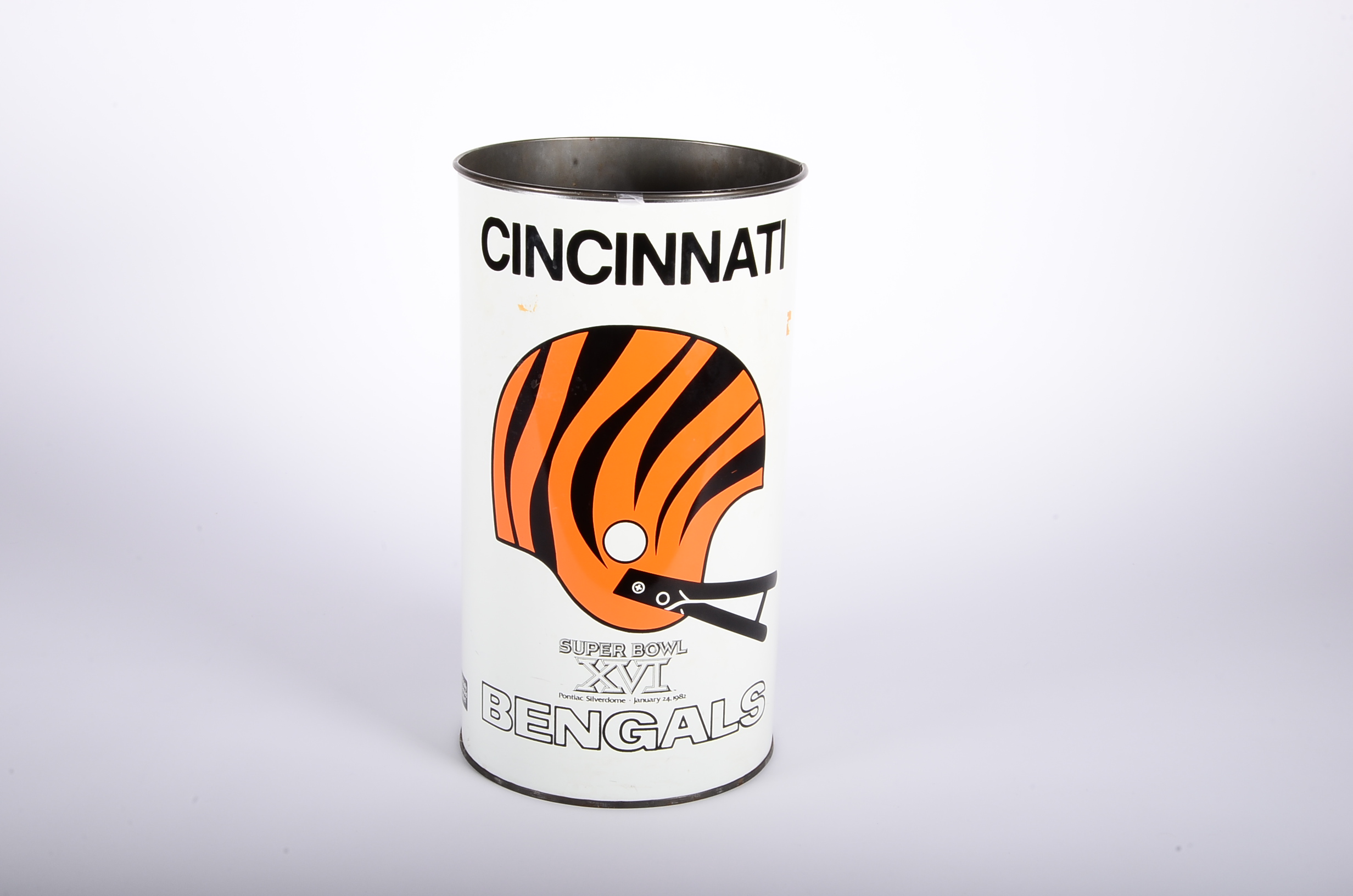 1981 Cincinnati Bengals Super Bowl XVI Metal Trash Can With Dates