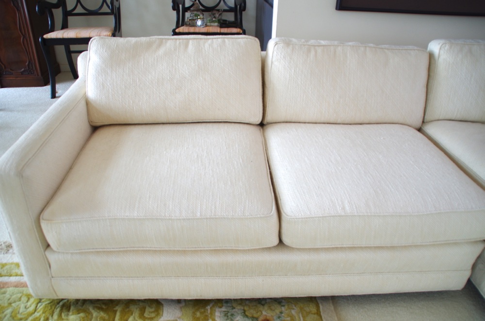 Henredon Sectional Sofa In Creamy White Upholstery | EBTH