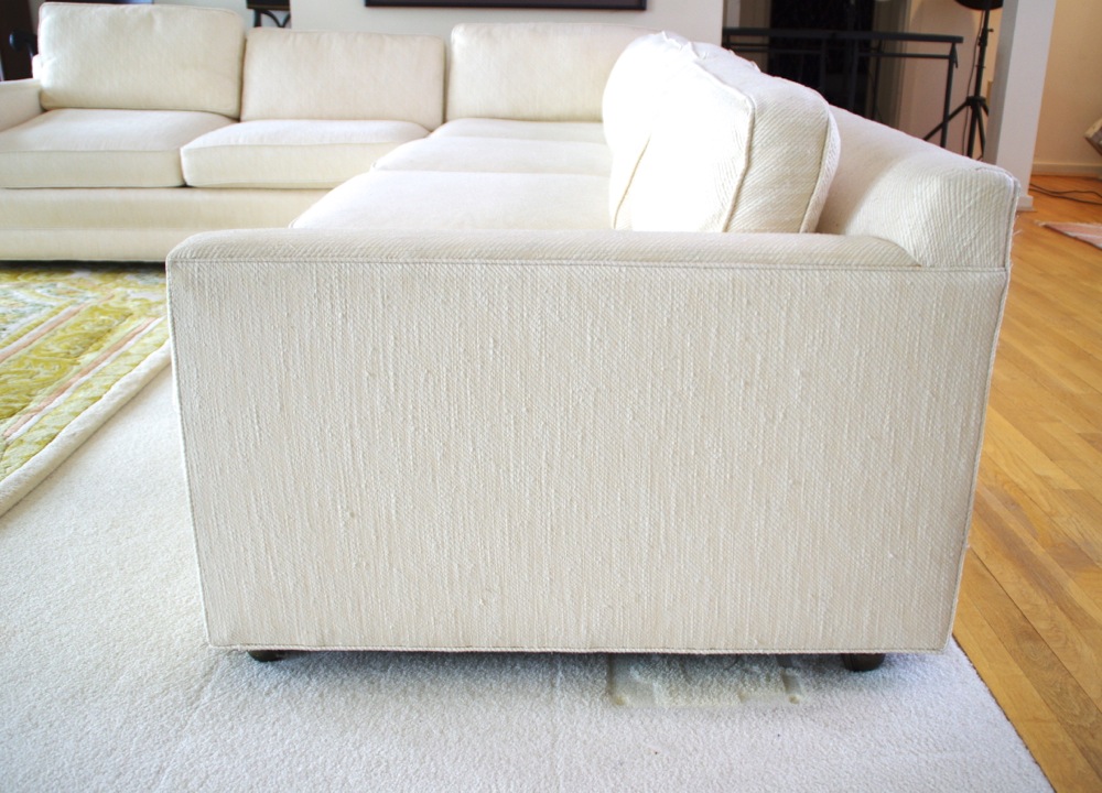 Henredon Sectional Sofa in Creamy White Upholstery EBTH