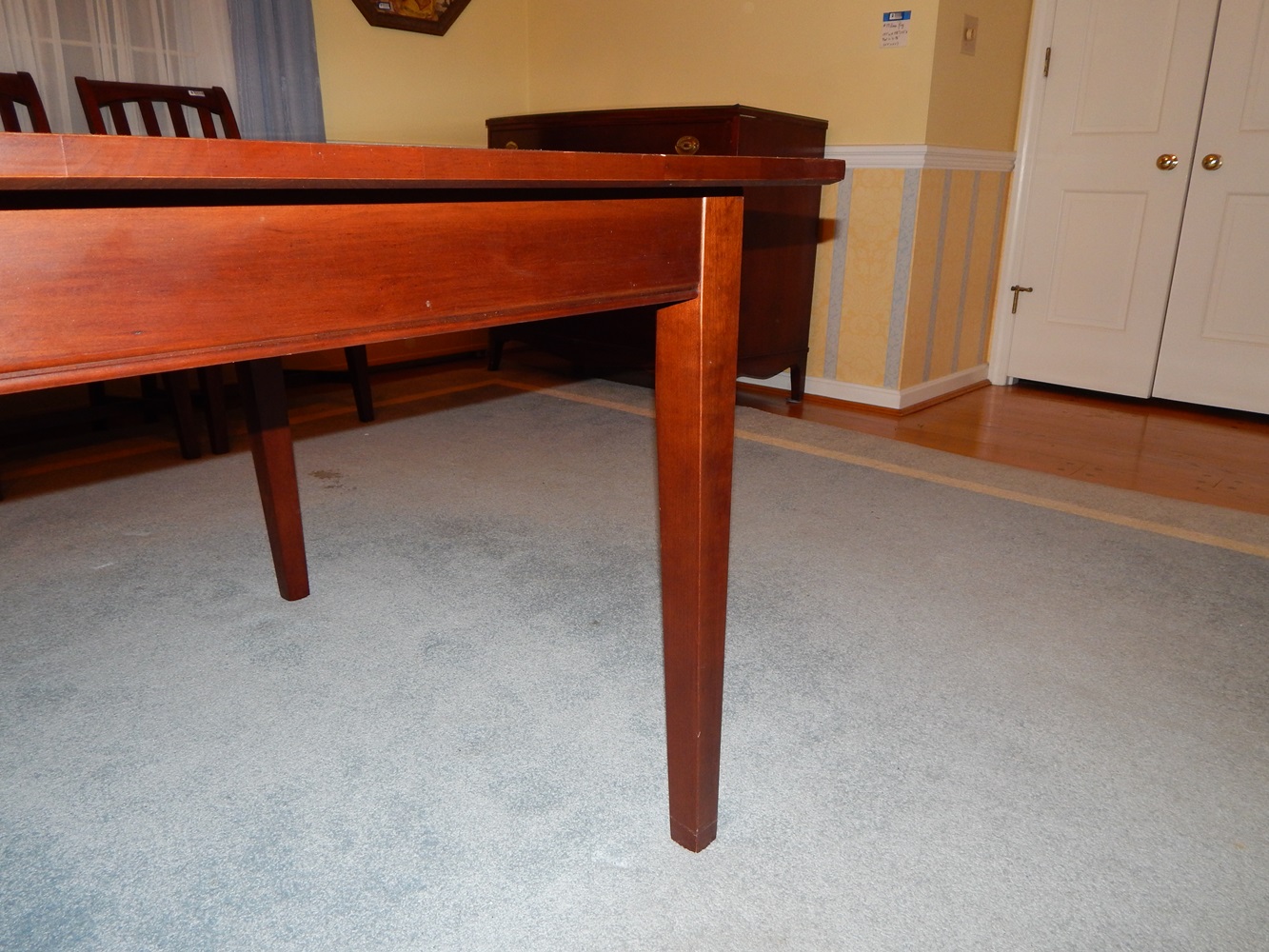 Kincaid "Gathering House" Solid Wood Dining Table EBTH