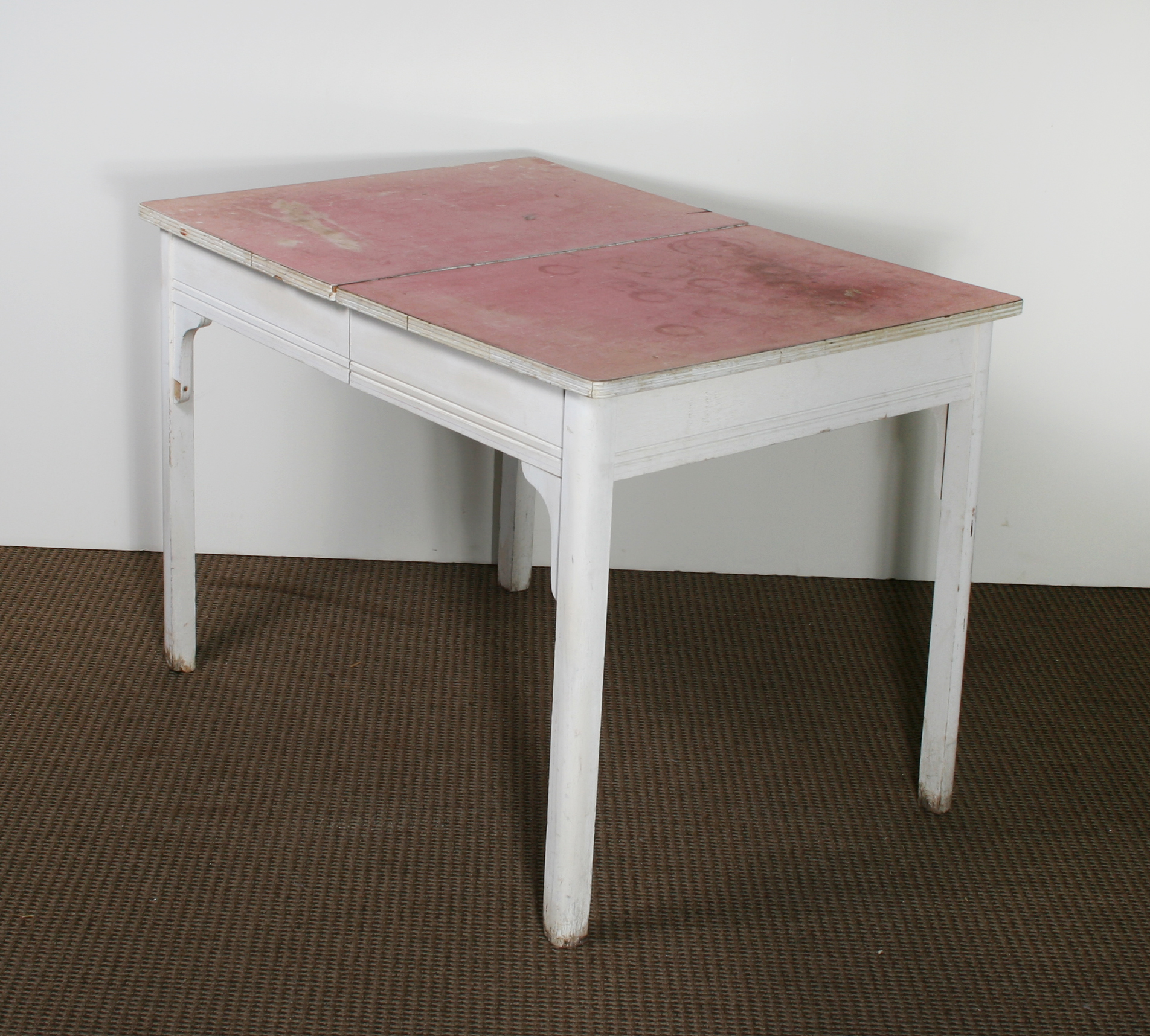 Vintage Country Kitchen Table EBTH