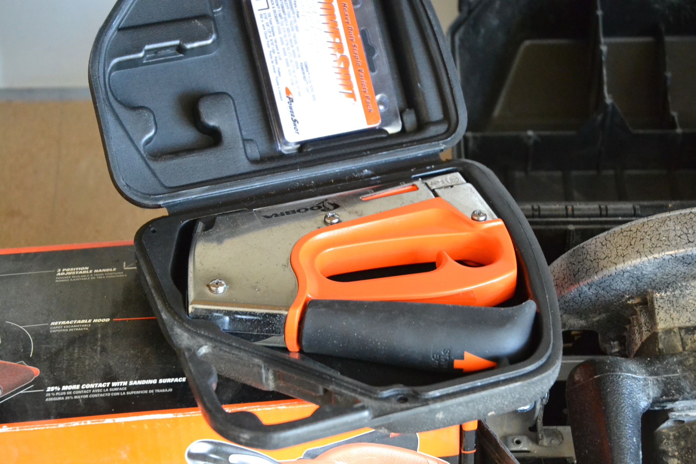 Black and Decker Belt Sander and Skil Saw EBTH