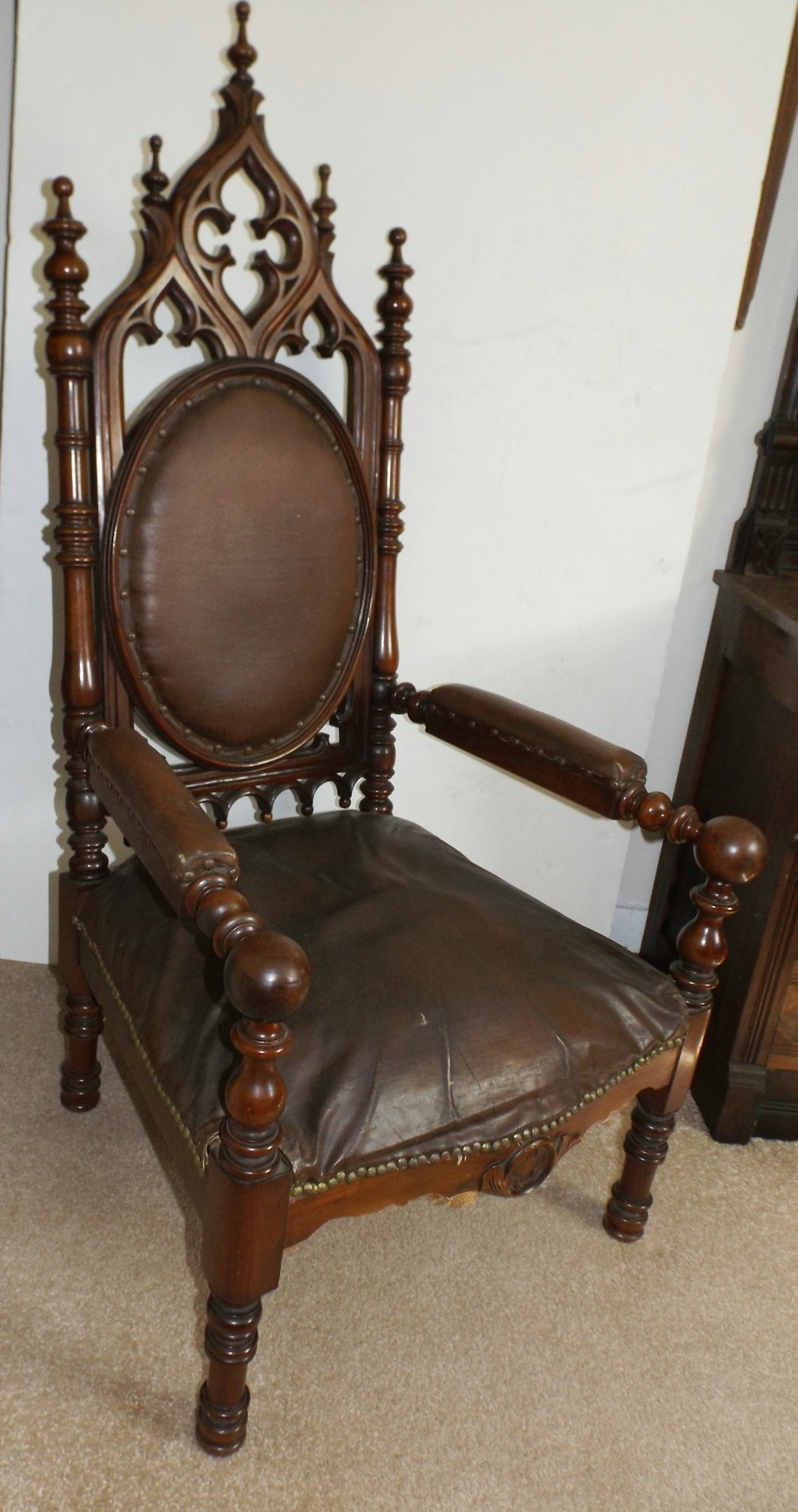Commanding Victorian Gothic Throne Chair | EBTH