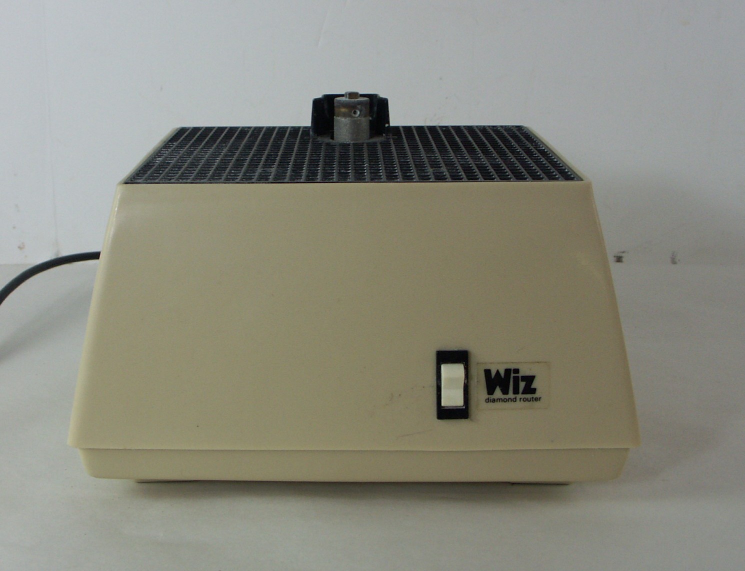 Inland 'WIZ' Glass Grinder EBTH