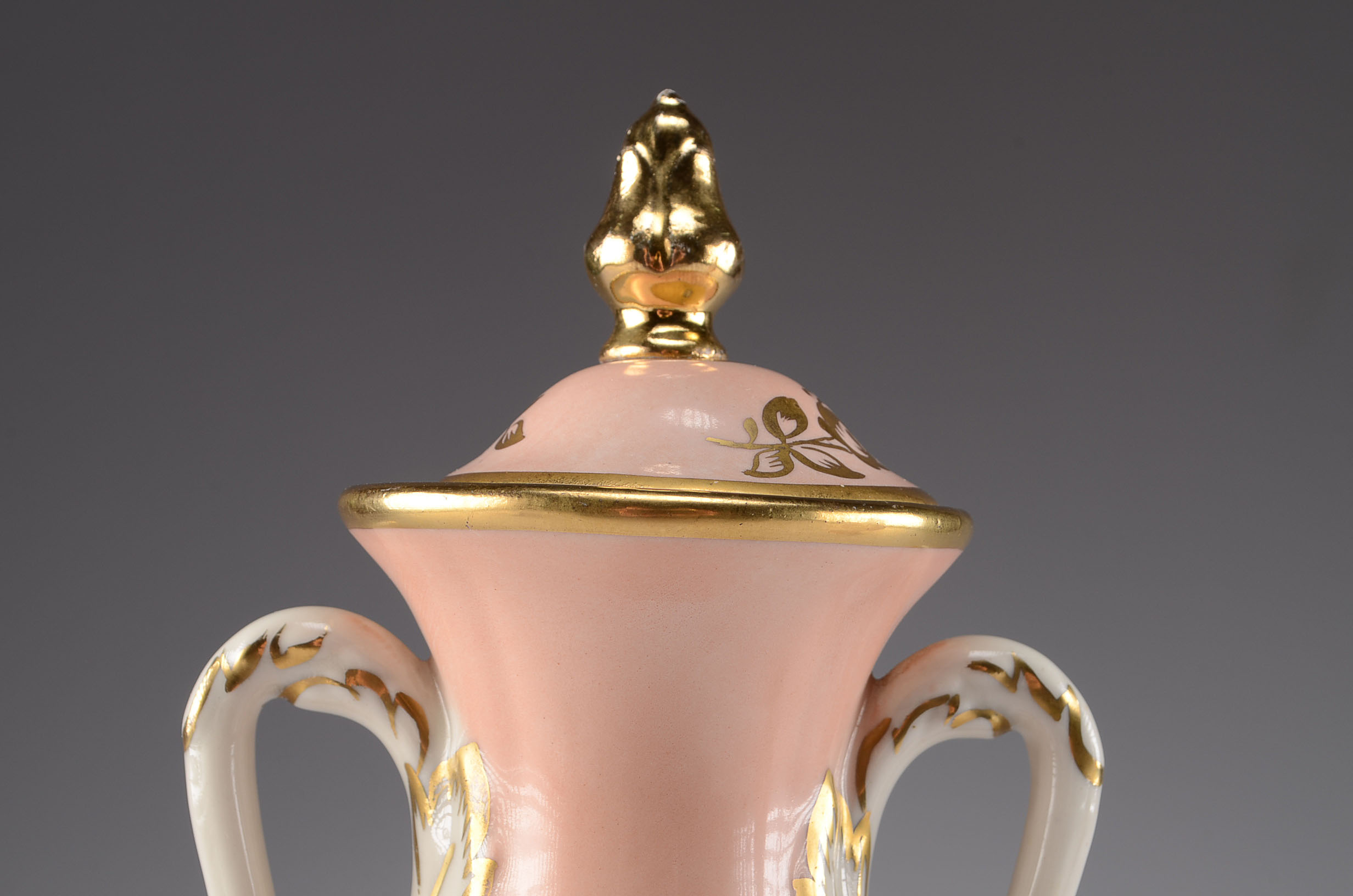 Pair of Amoges HandPainted Urns EBTH