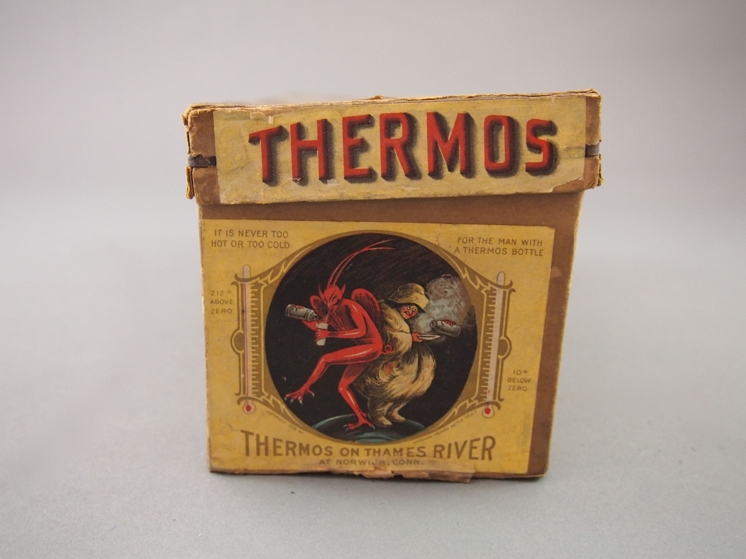 1916 Thermos on Thames River Vessel EBTH