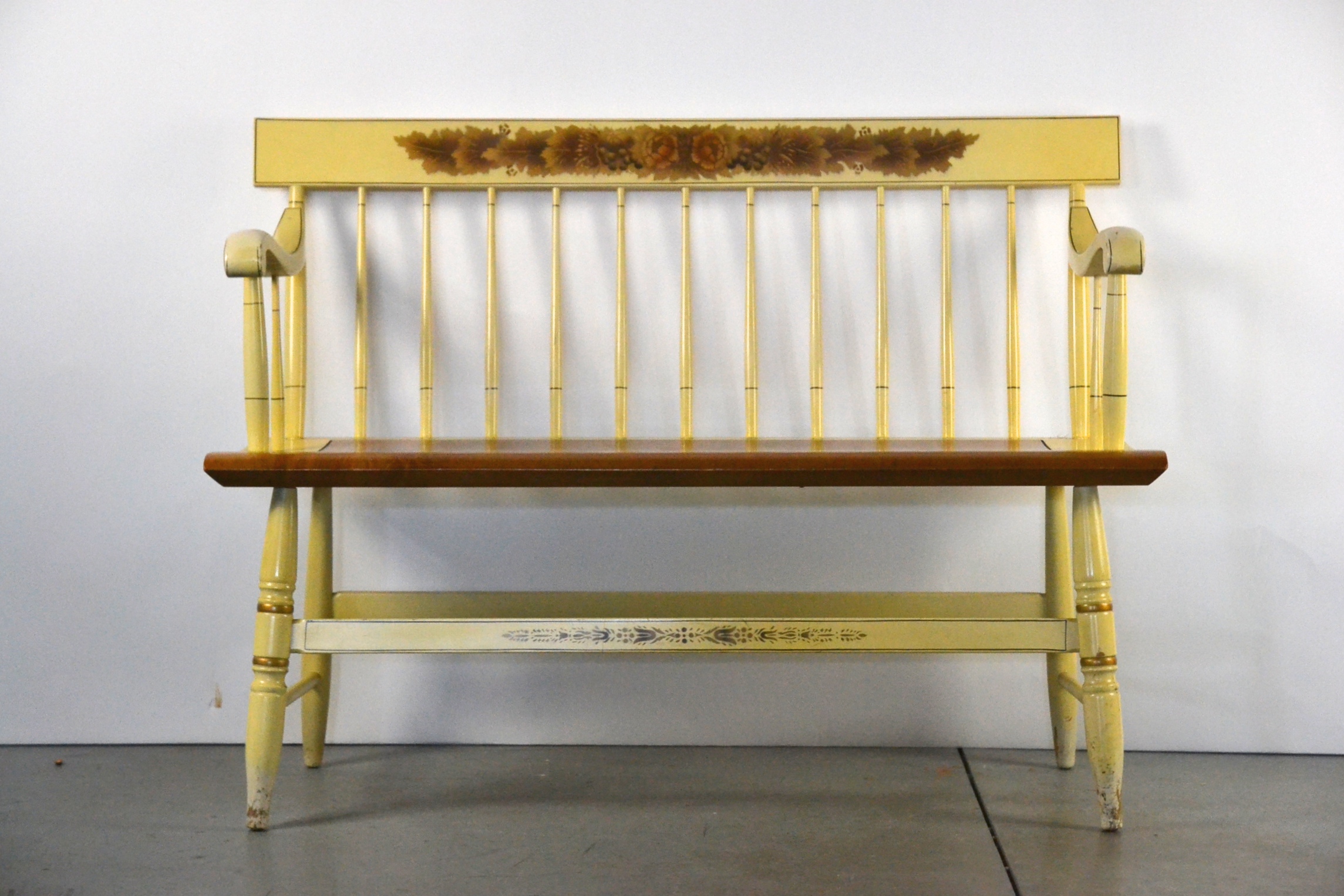 Classic Hitchcock Bench EBTH