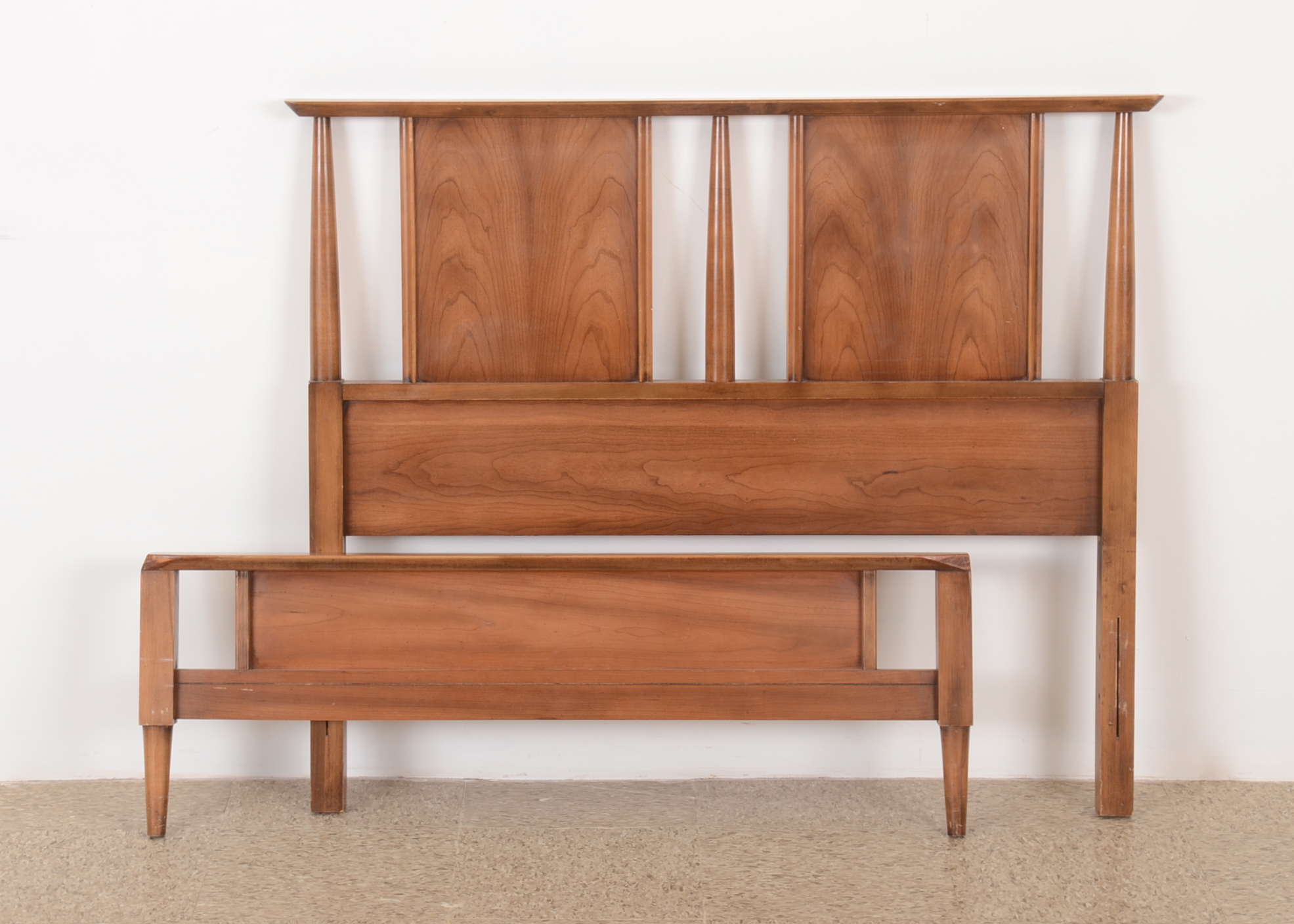 Mid Century Modern Dixie Furniture Twin Bed