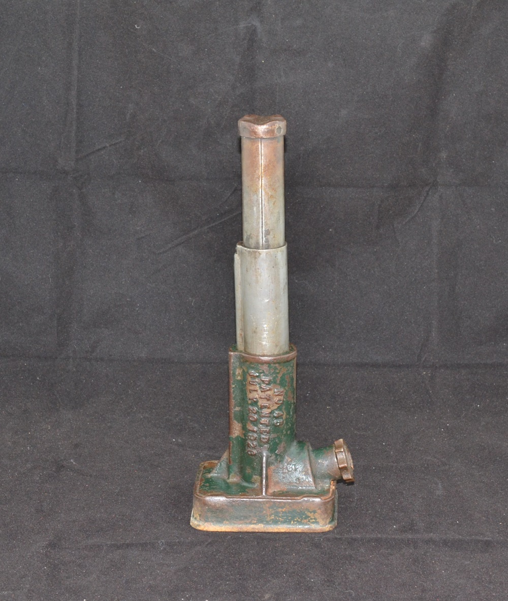 Vintage Car Jack Circa 1920s | EBTH