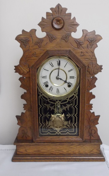 Wm Gilbert Dove Kitchen Clock Ebth