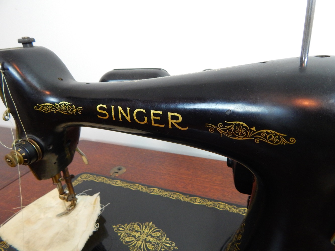 Singer Sewing Machine EBTH