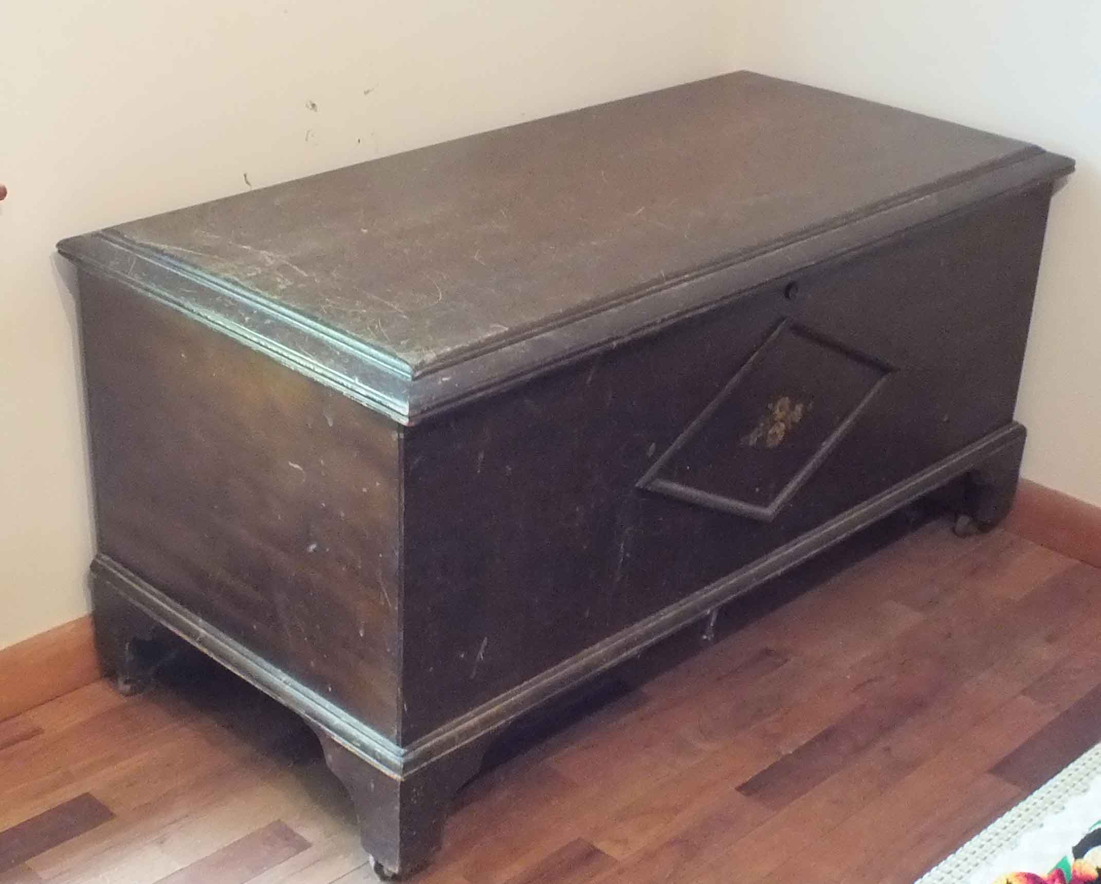 Cedar Lined Chest by Syracuse Company EBTH