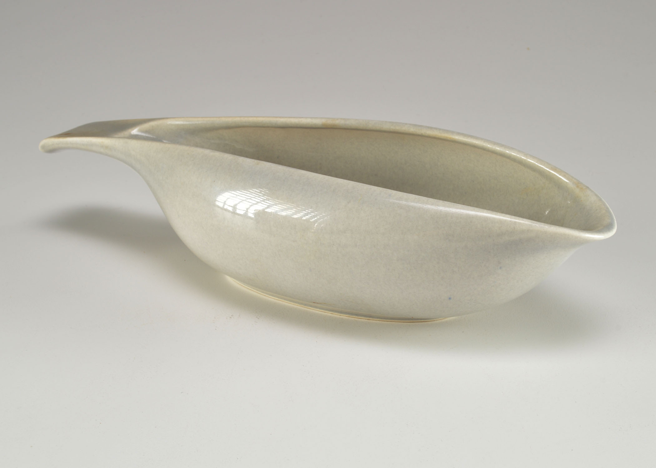 Russel Wright American Modern Grey Gravy Boat EBTH
