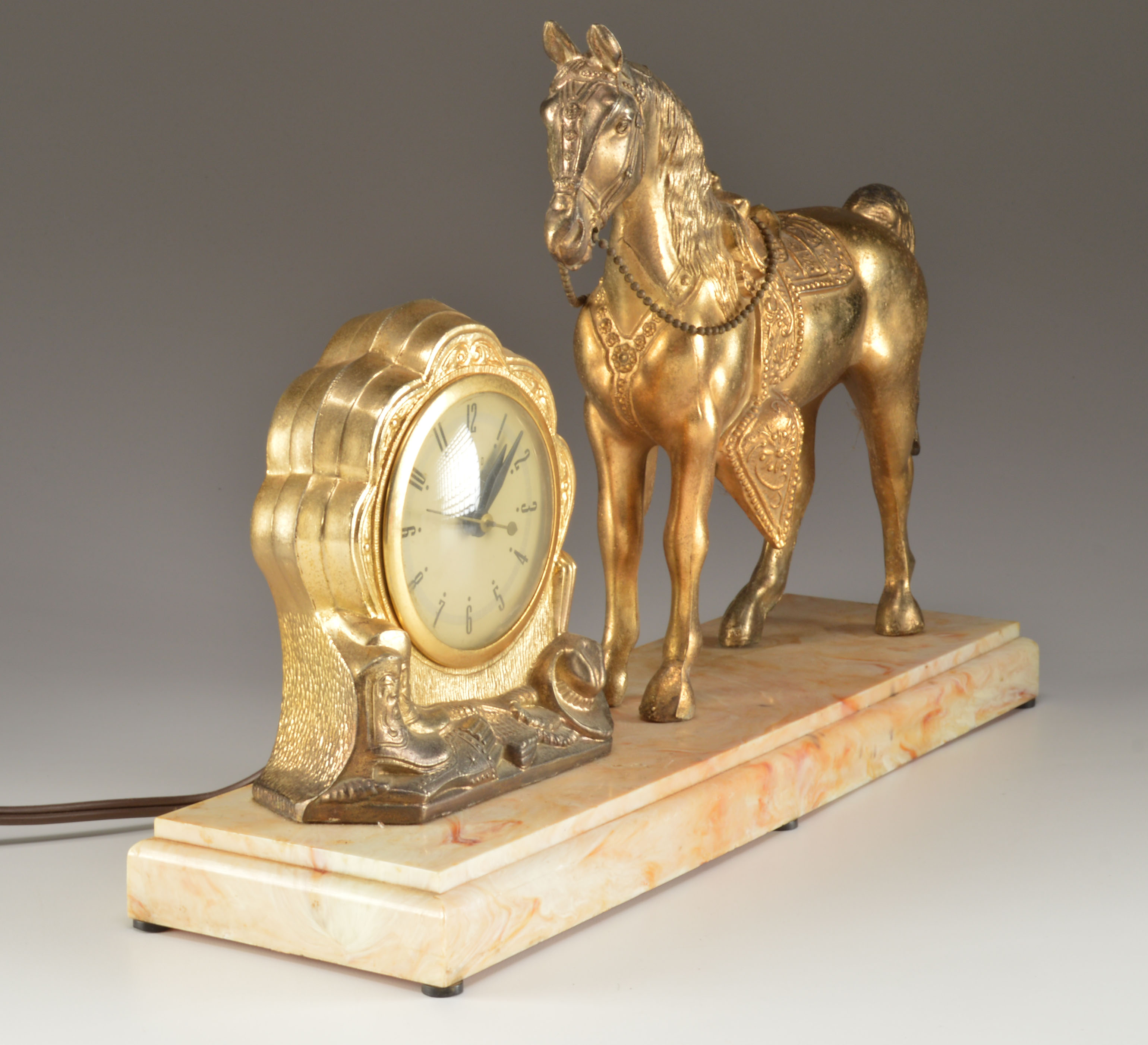 Vintage United Clock Self Starting Parade Horse Mantel Clock EBTH