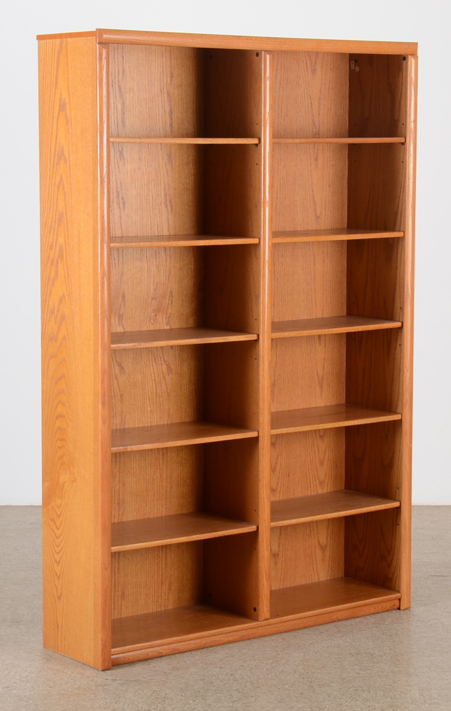 Large Wooden Storage EBTH