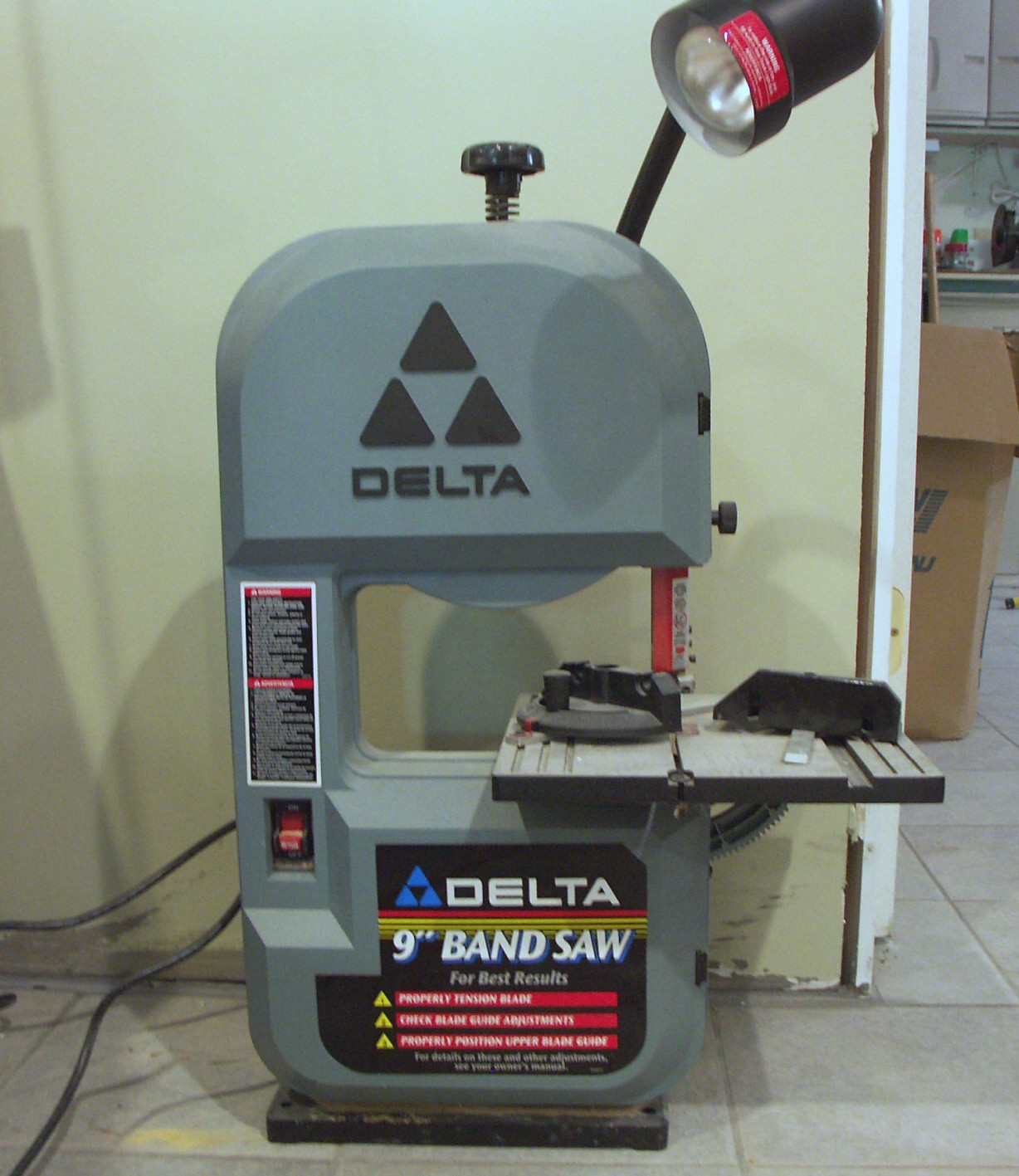 Delta Band Saw 28 150