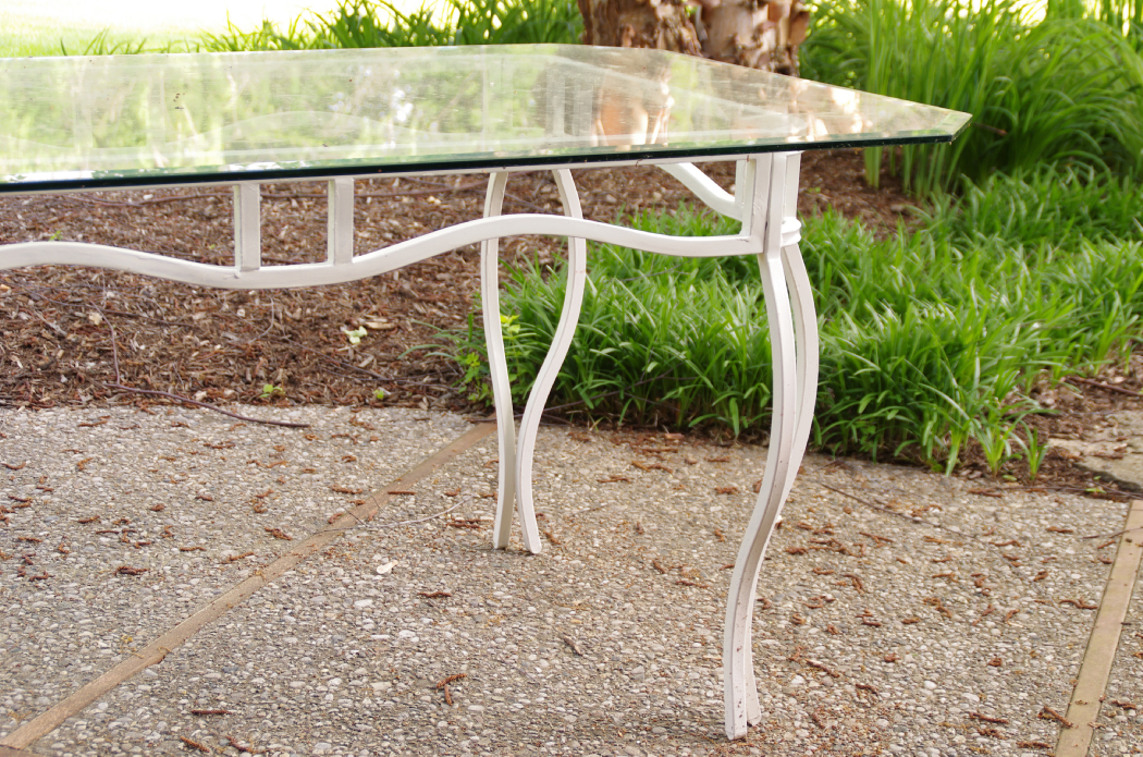 Cast Aluminum Glass Top Table with White Finish EBTH