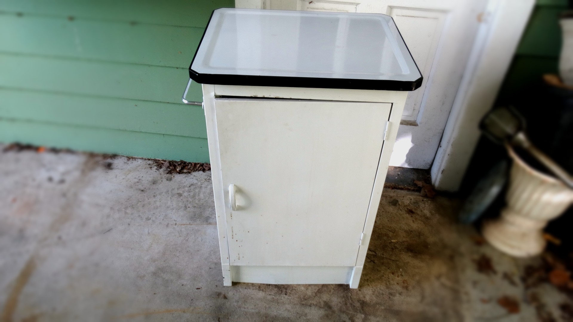 Enamel Top White Metal Cabinet Ebth