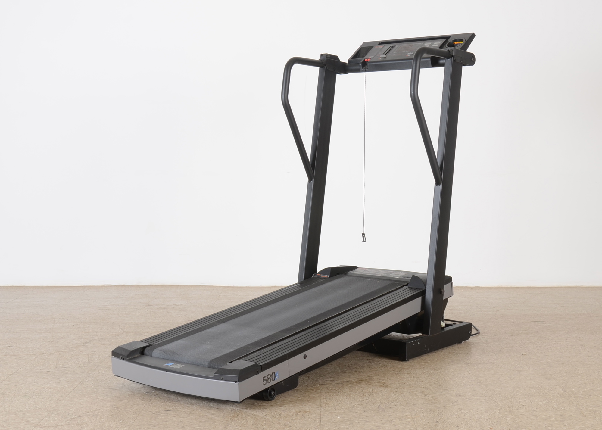 ProForm Personal Trainer 580 Space Saver Treadmill EBTH   DSC 2548.JPG