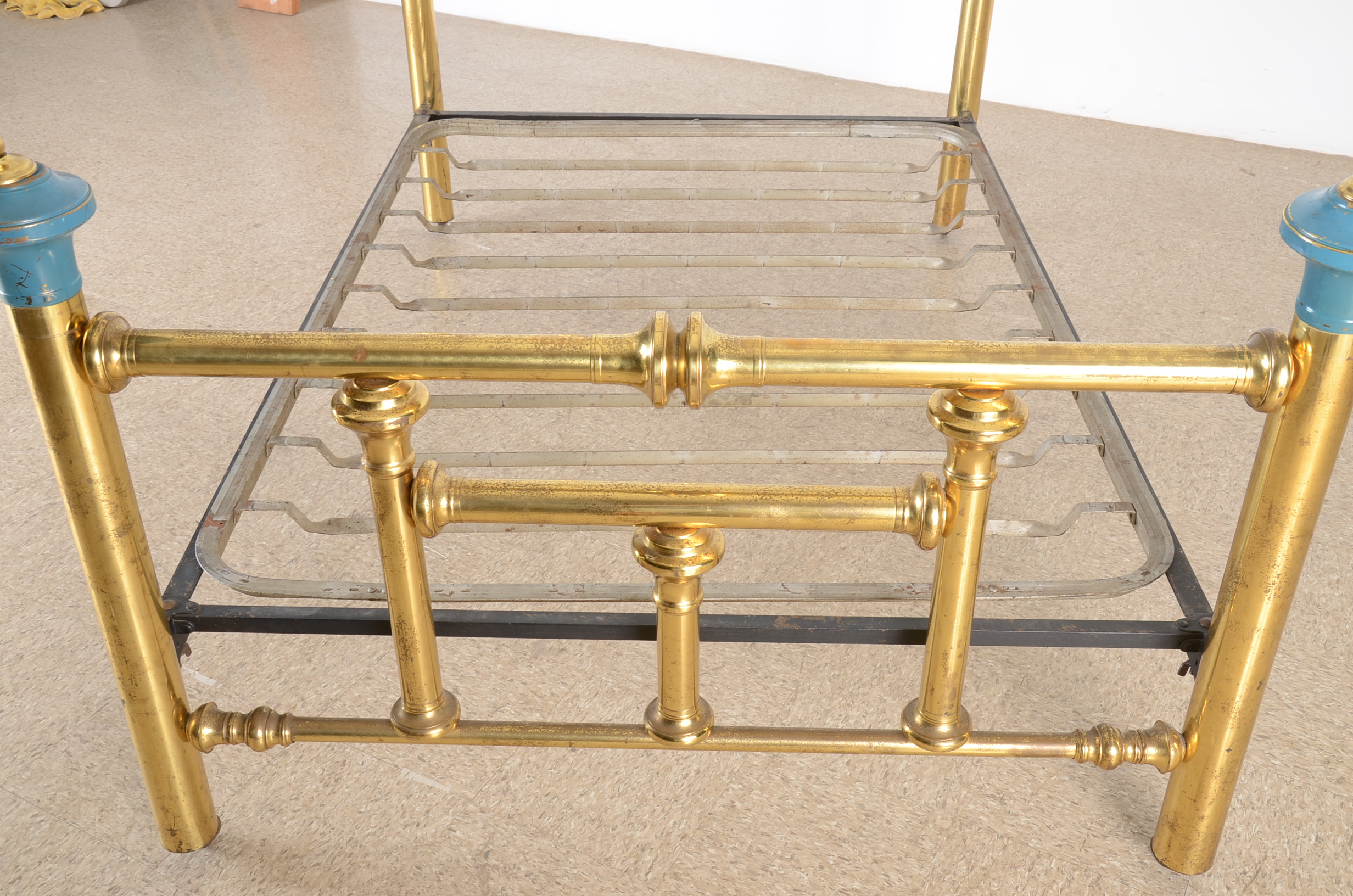 Antique Brass Bed Frame EBTH
