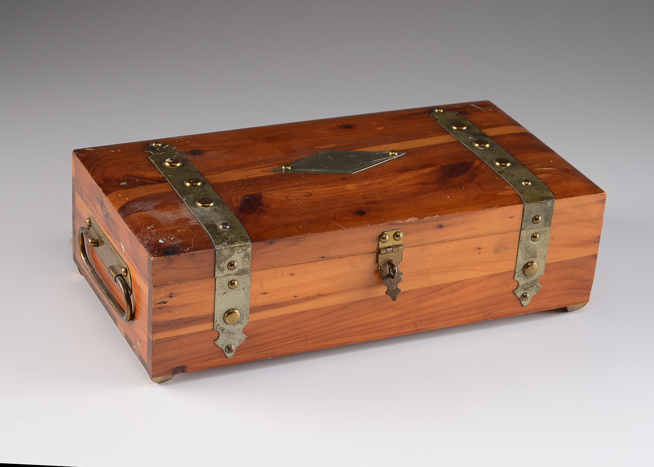 Pilliod Swanton Ohio Pine Jewelry Box EBTH