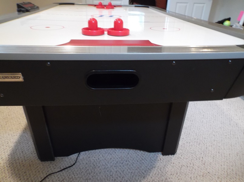 Harvard Air Hockey with Electric Scoreboard EBTH