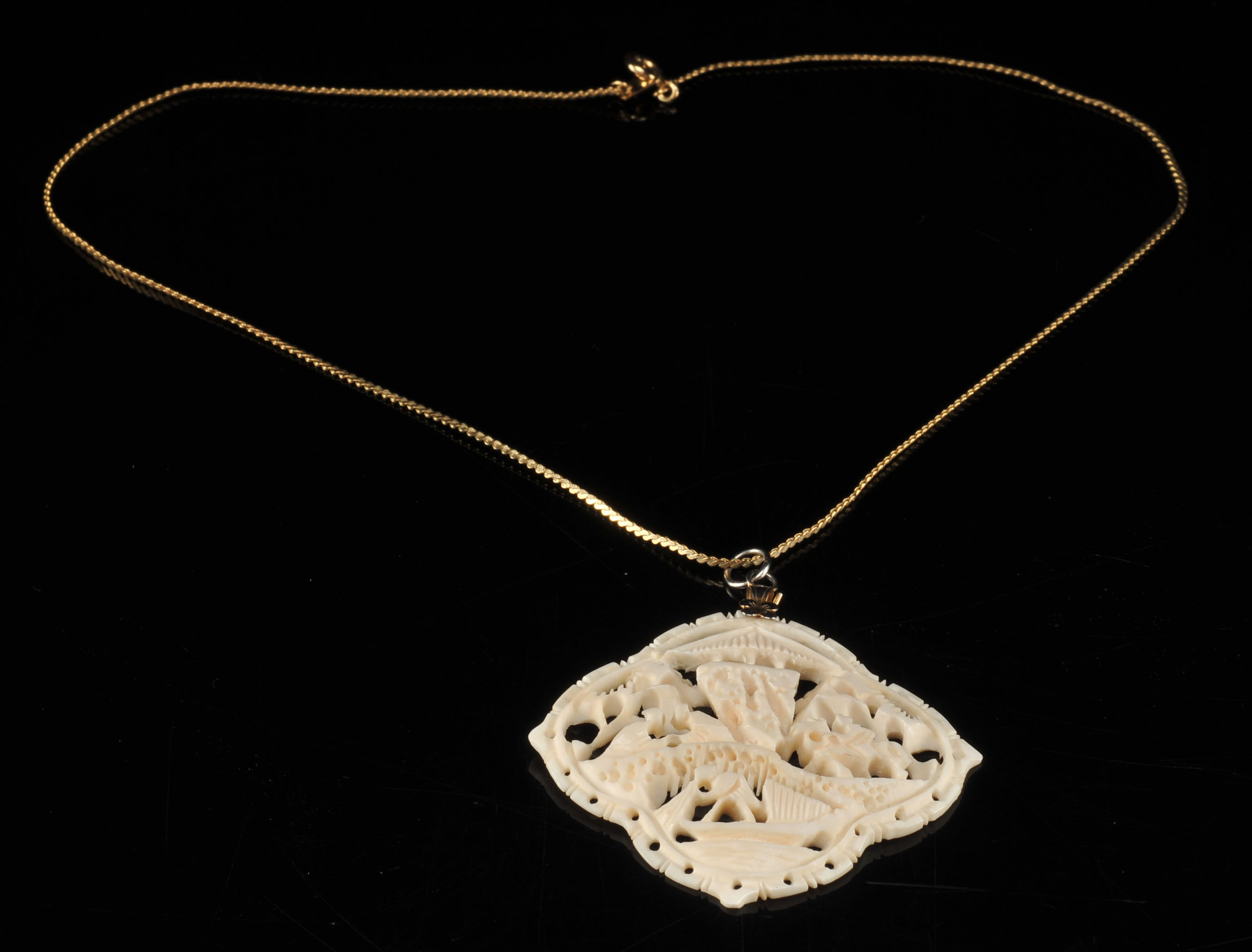 Vintage Hand Carved Ivory Jewelry EBTH