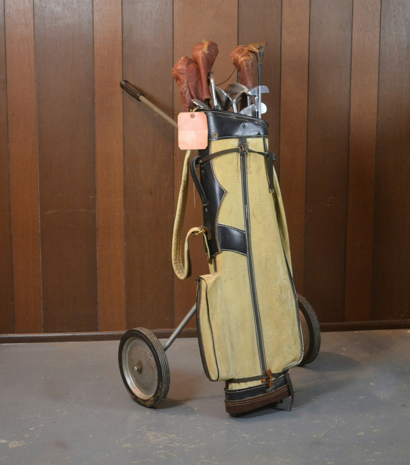 Men&#39;s Vintage Golf Bag, Clubs and Cart | EBTH