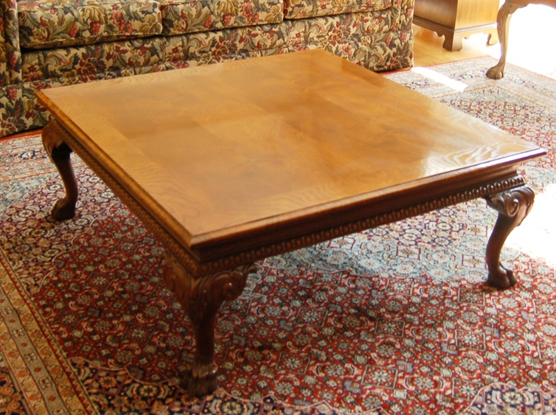 Henredon Cocktail Table EBTH