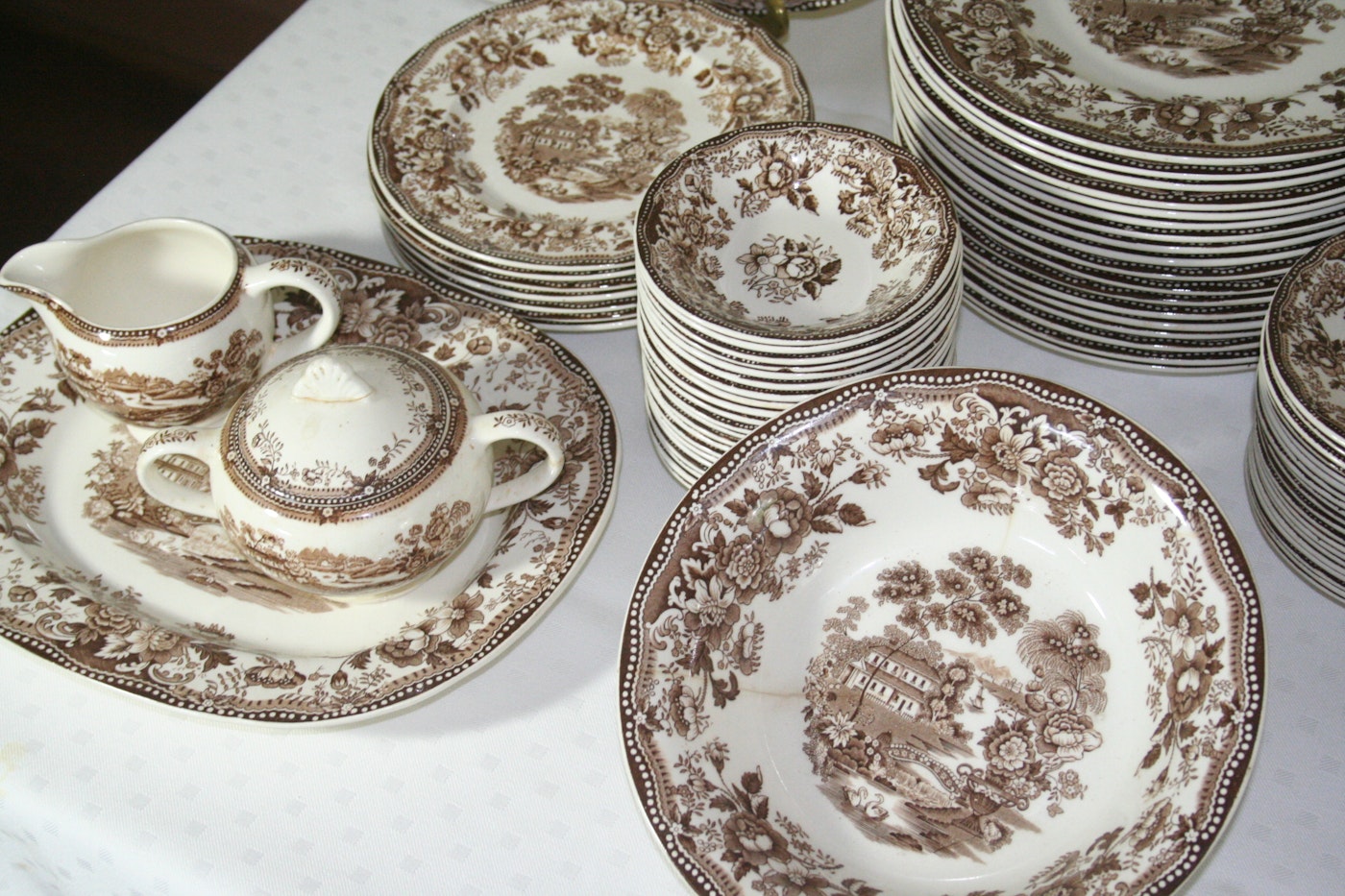 Royal Staffordshire Fine Bone China In Tonquin Pattern EBTH royal-staffordshire-fine-bone-china-in-tonquin-pattern-ebth