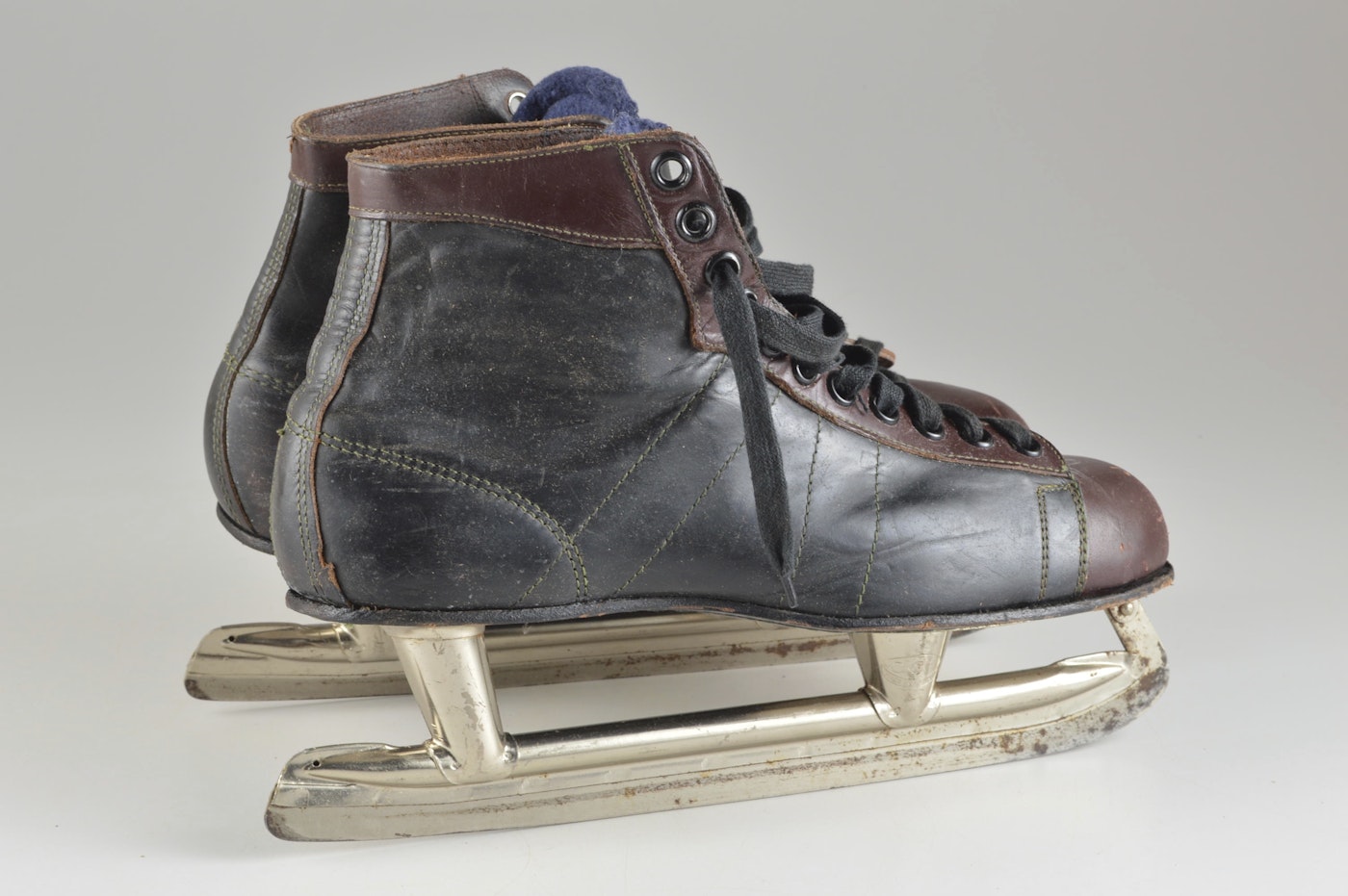 Vintage Pair of CCM Hockey Skates in Original Box | EBTH