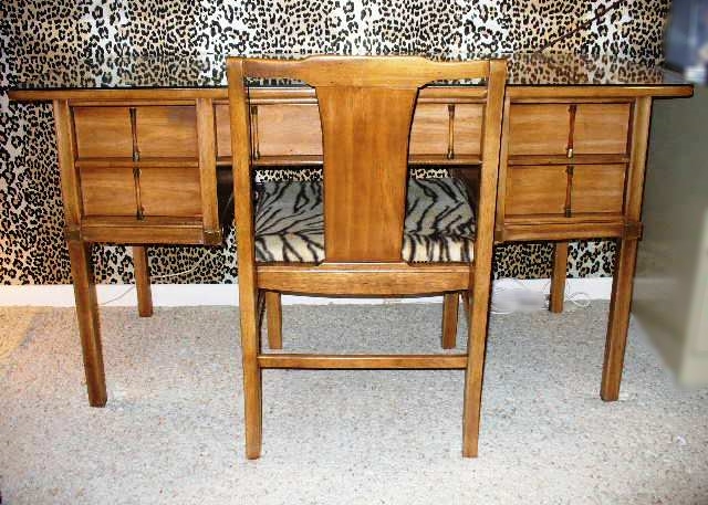 Tamerlane By Thomasville Desk With Four Drawer And Matching Chair