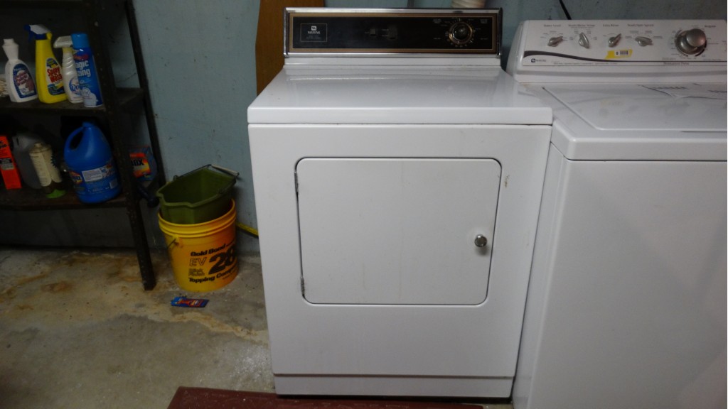 Maytag Clothes Dryer Model DE412 EBTH
