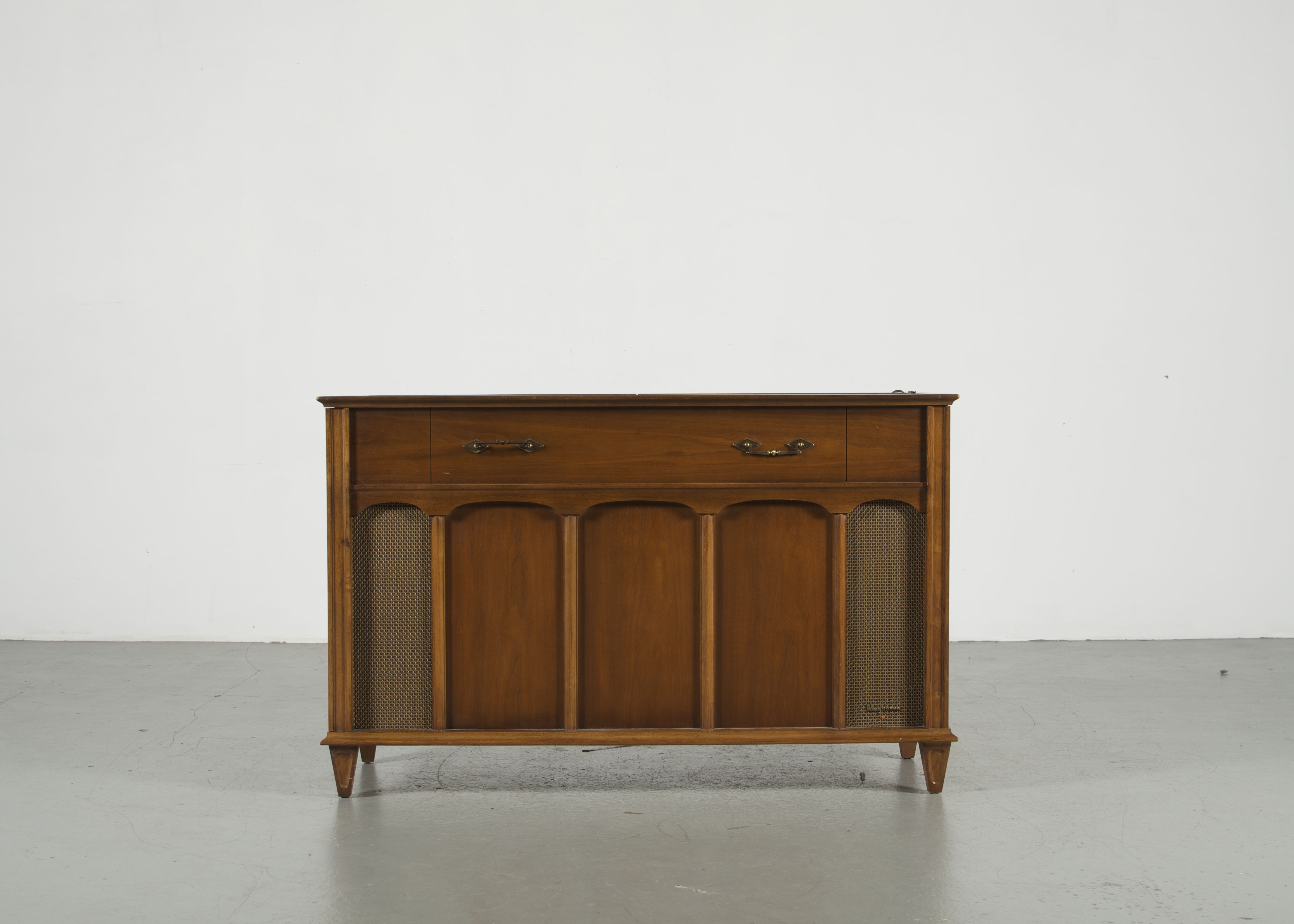 Vintage Magnavox Console Stereo Turntable Cabinet Ebth