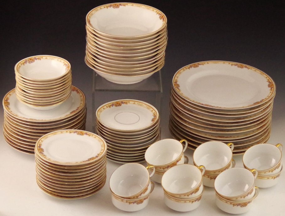 Set of Zeh, Scherzer & Company Bavarian China EBTH