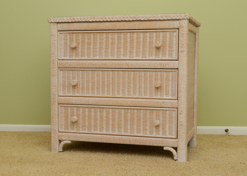 Lexington Henry Link Wicker Chest EBTH