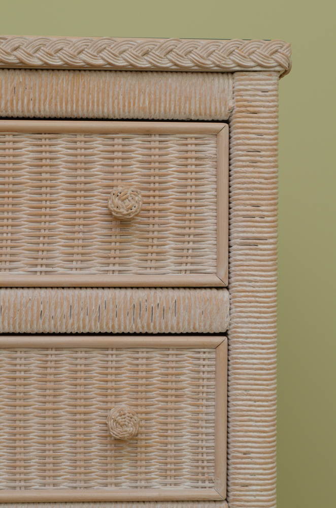 Lexington Henry Link Wicker Chest EBTH