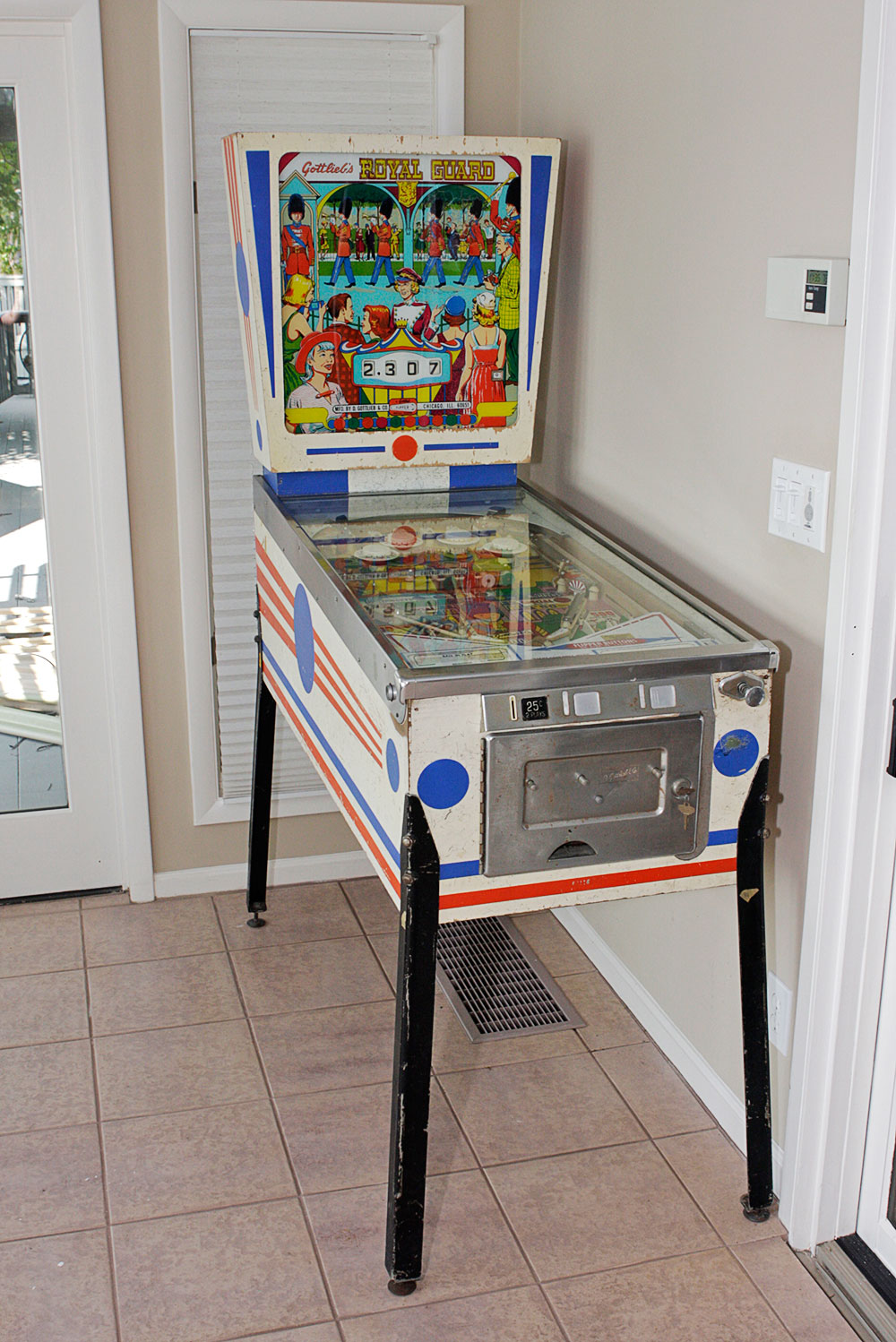 Gottlieb's Royal Guard Pinball Machine EBTH